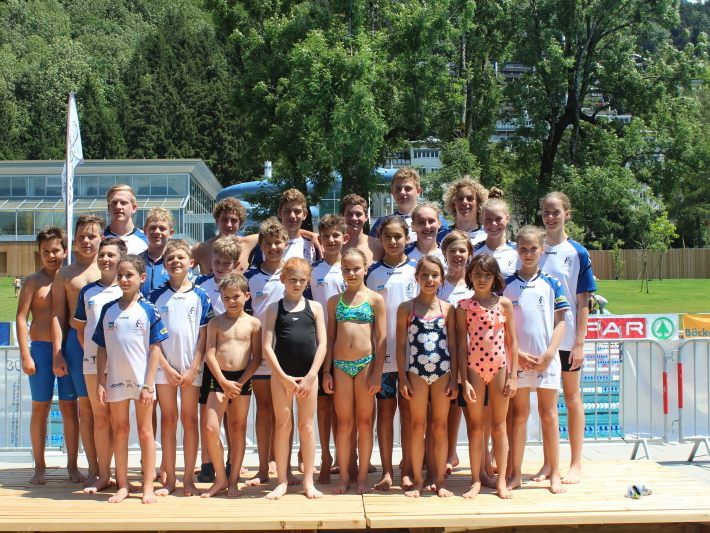 Erfolgreiche Bregenzer SchwimmerInnen im neuen Bludenzer Freibad