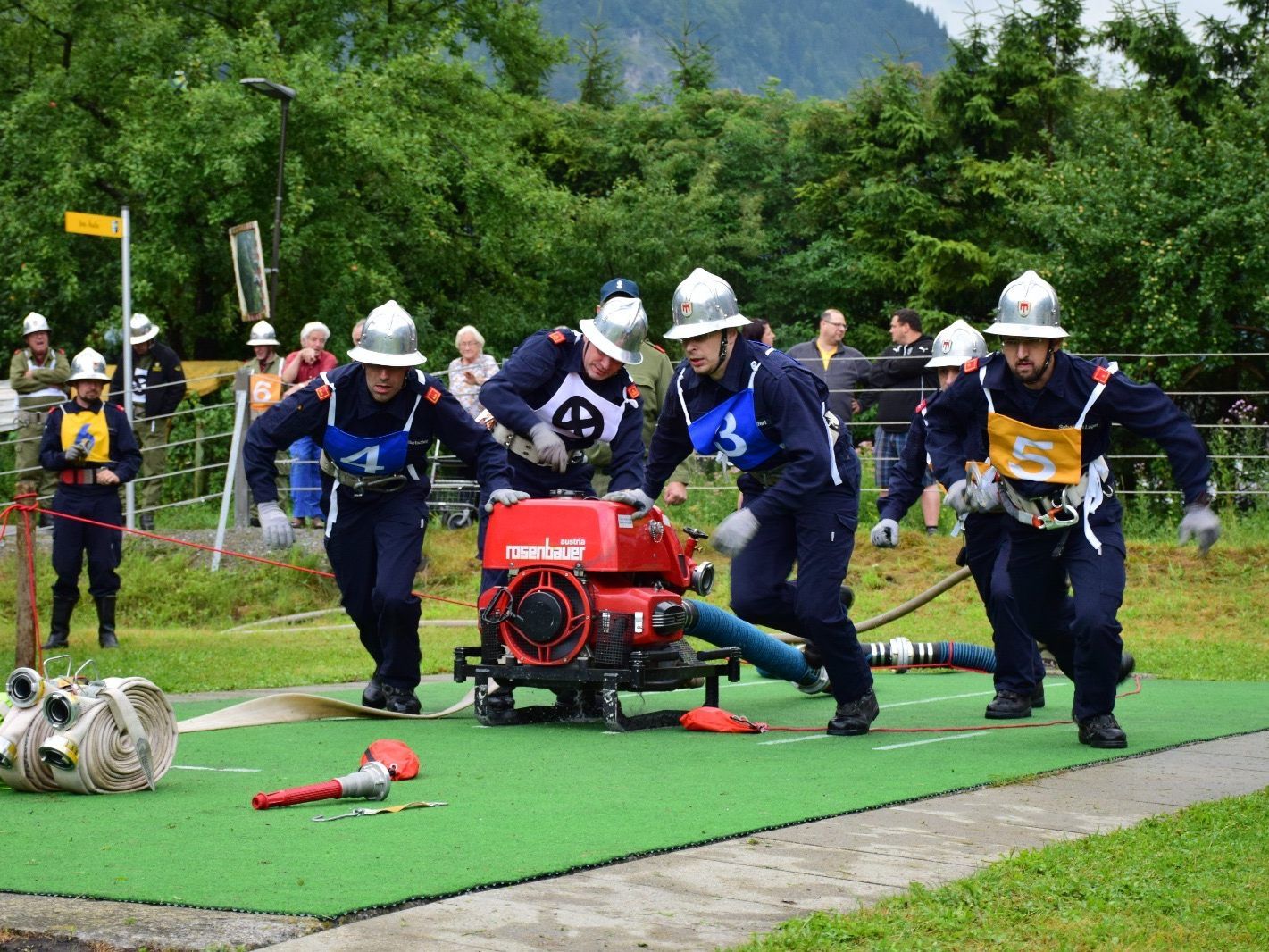 Bei den Nass-Leistungsbewerben treten 61 Bewerbsgruppen an! Bei den Nass-Leistungsbewerben treten 61 Bewerbsgruppen an!