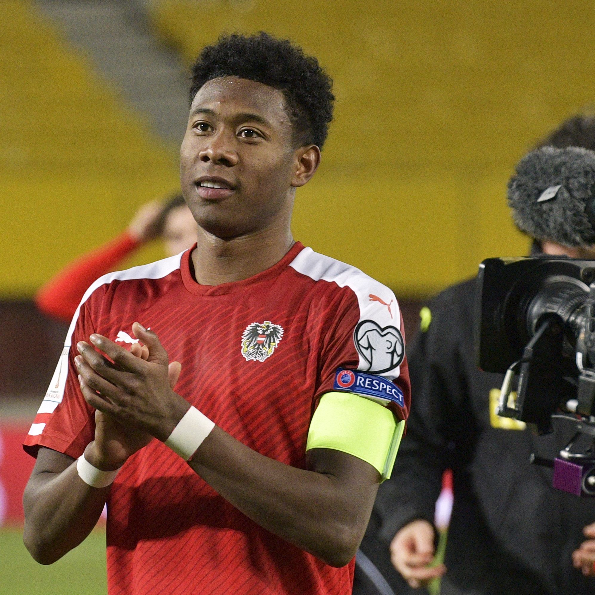 Fußballspielen kann er bereits, nun versucht sich David Alaba als Sänger.