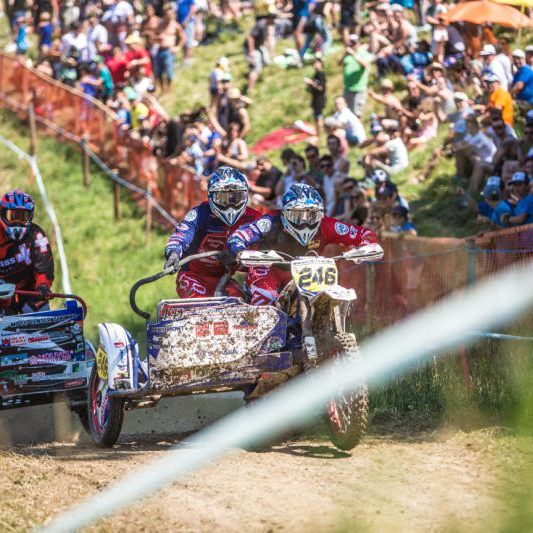 Höchster Seitenwagenduo Benjamin Weiss und Patrick Schneider siegen im ersten EM-Lauf in Feldkirch