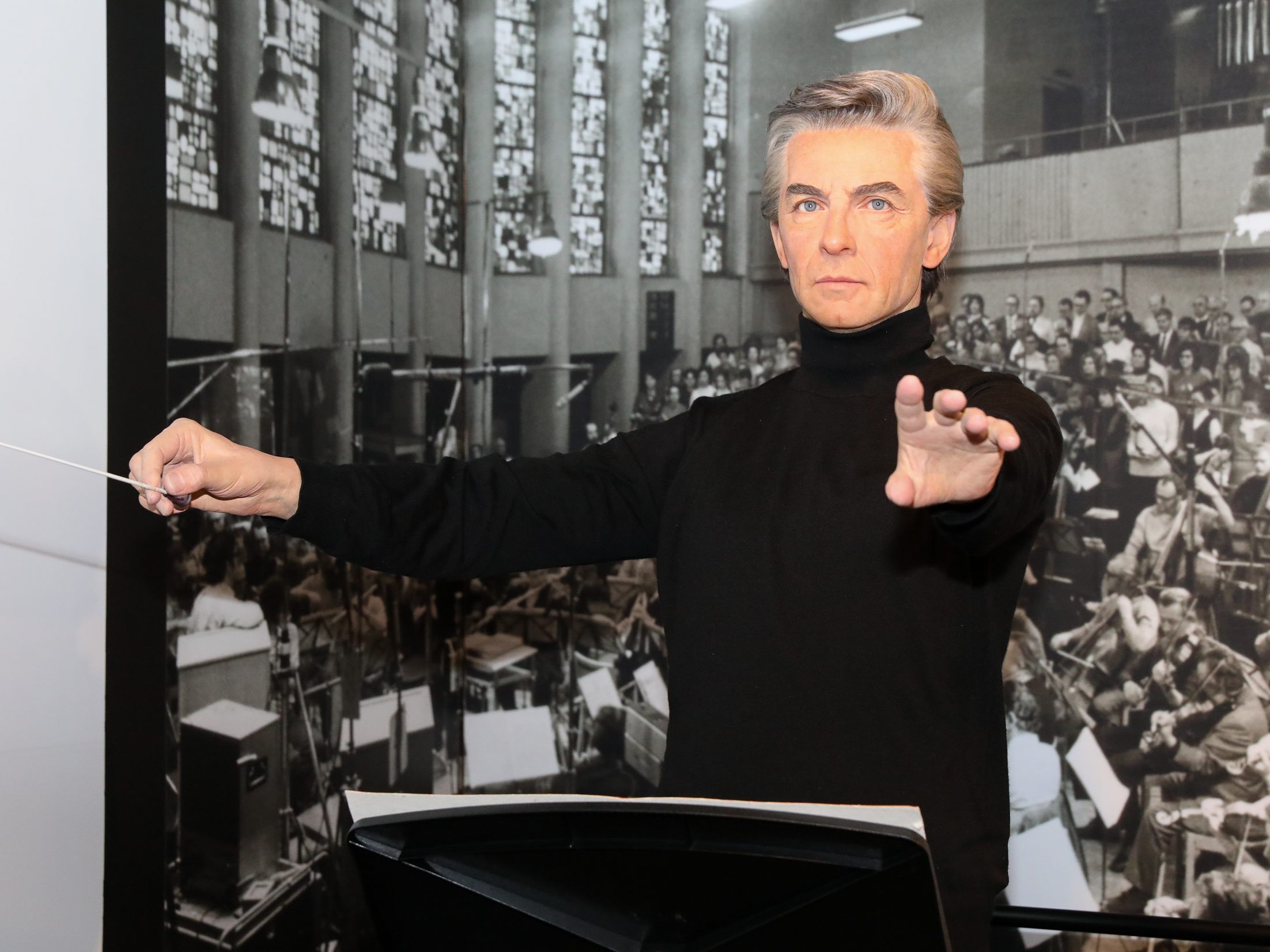 Herbert von Karajan erhält in Wien seine eigene Wachsfigur.