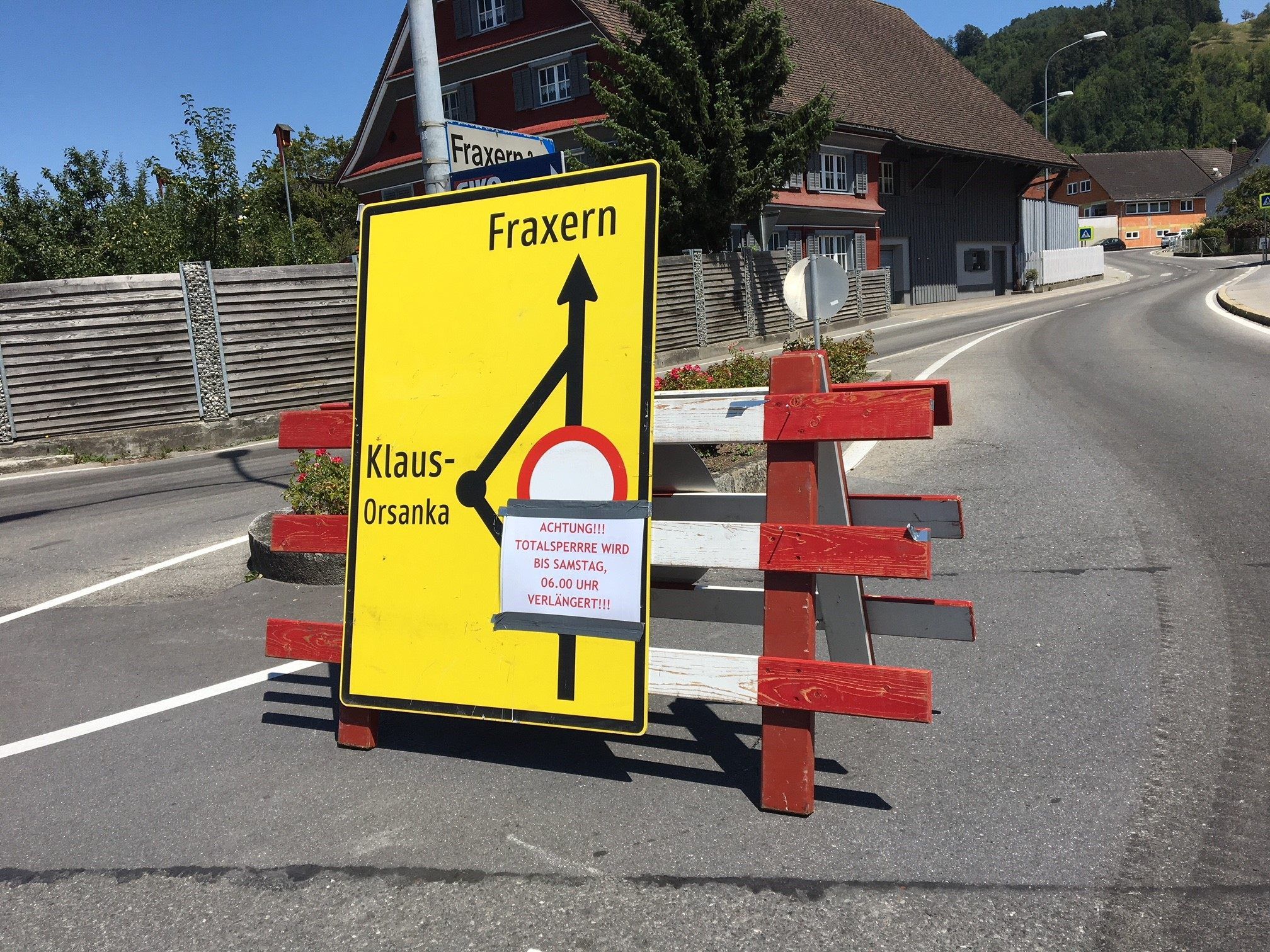 Totalsperre Fraxner Straße L 69 bis Samstag, 14. Juli - 6 Uhr Früh.