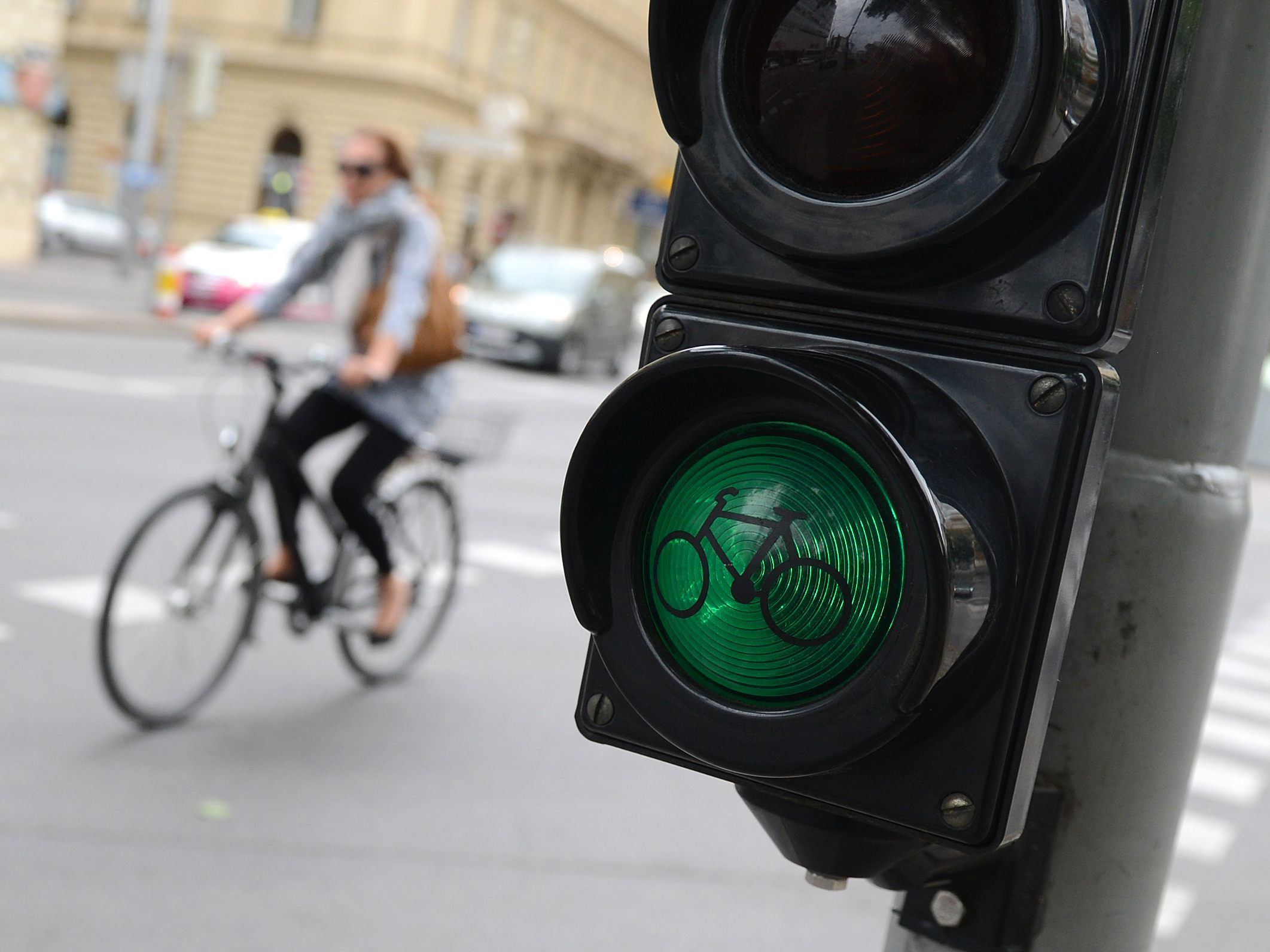 Grünes Licht für den Radweg am Wiener Naschmarkt? Anscheinend nicht. Grünes Licht für den Radweg am Wiener Naschmarkt? Anscheinend nicht.