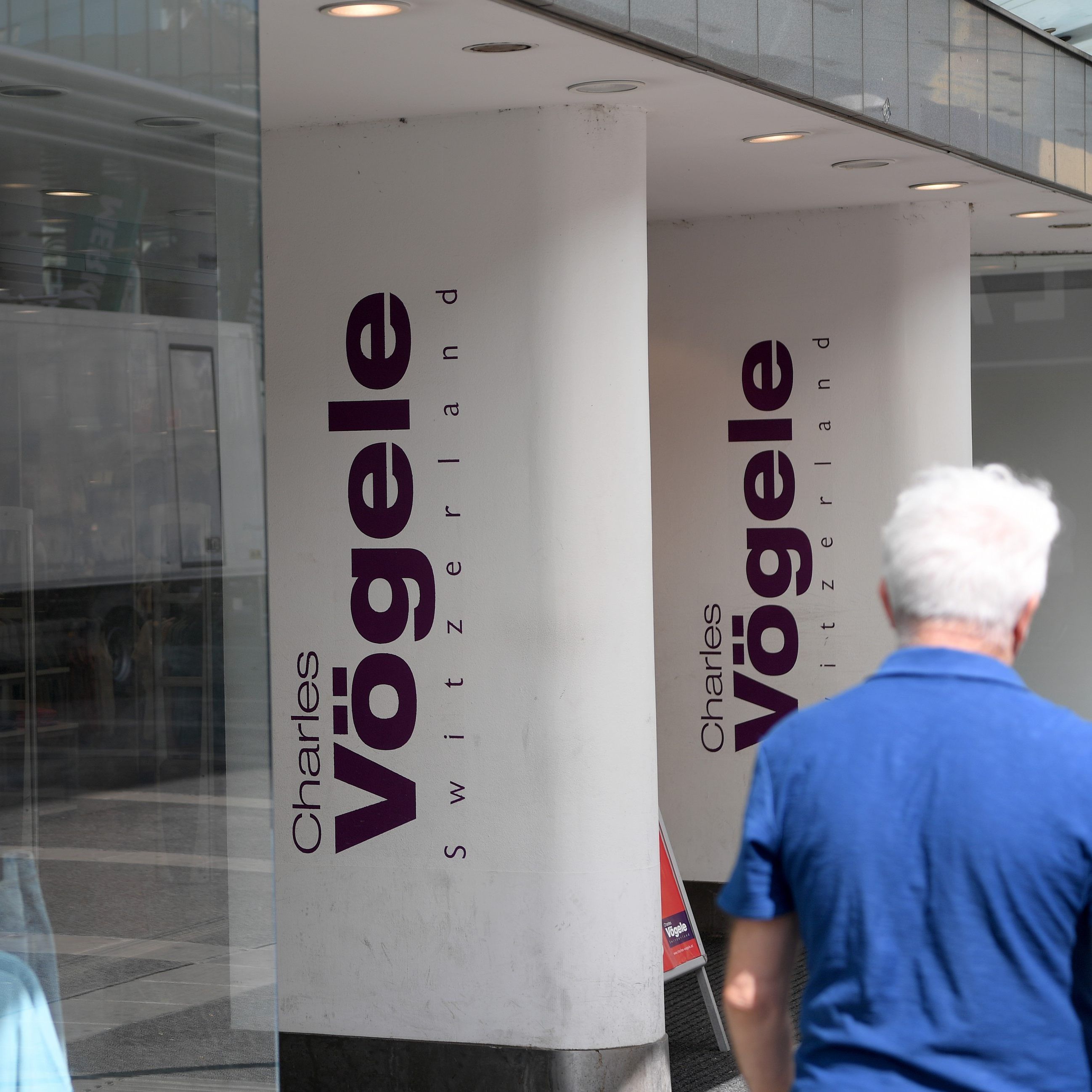 Die Modekette Vögele steht kurz vor dem Aus.