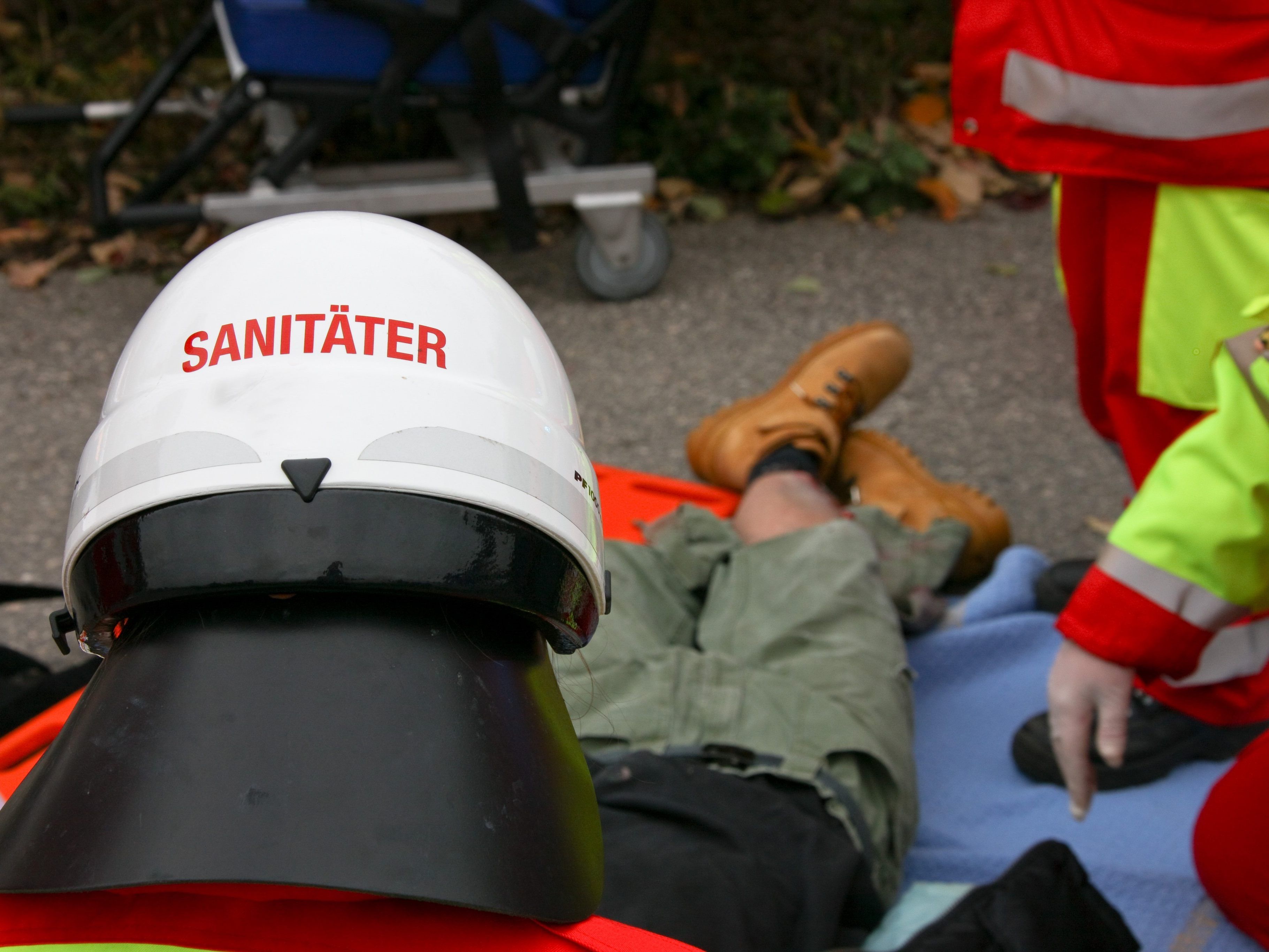 500 Mitarbeiter müssen alle zwei Jahre zur Rezertifizierung in die Schulstation Simmering.
