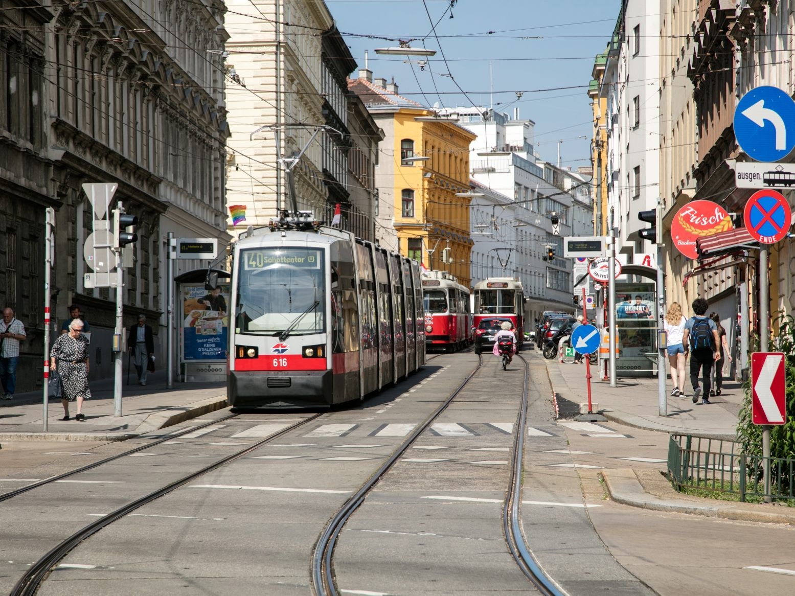 Die Einbahn auf der Währinger Straße gilt noch für den Kfz-Verkehr. Die Einbahn auf der Währinger Straße gilt noch für den Kfz-Verkehr.