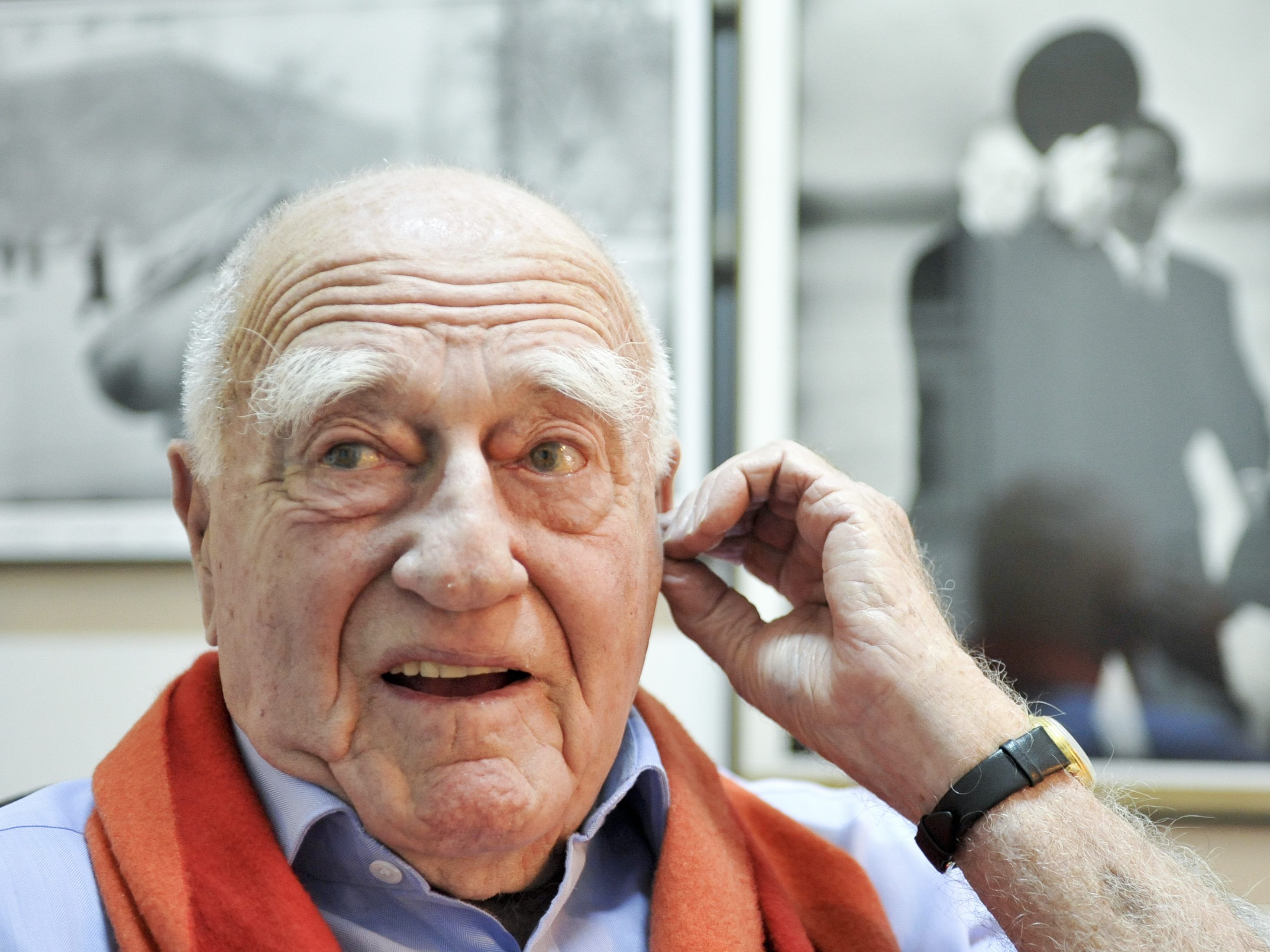 Lessing machte sich als Fotodokumentarist und Reportagemeister einen Namen.