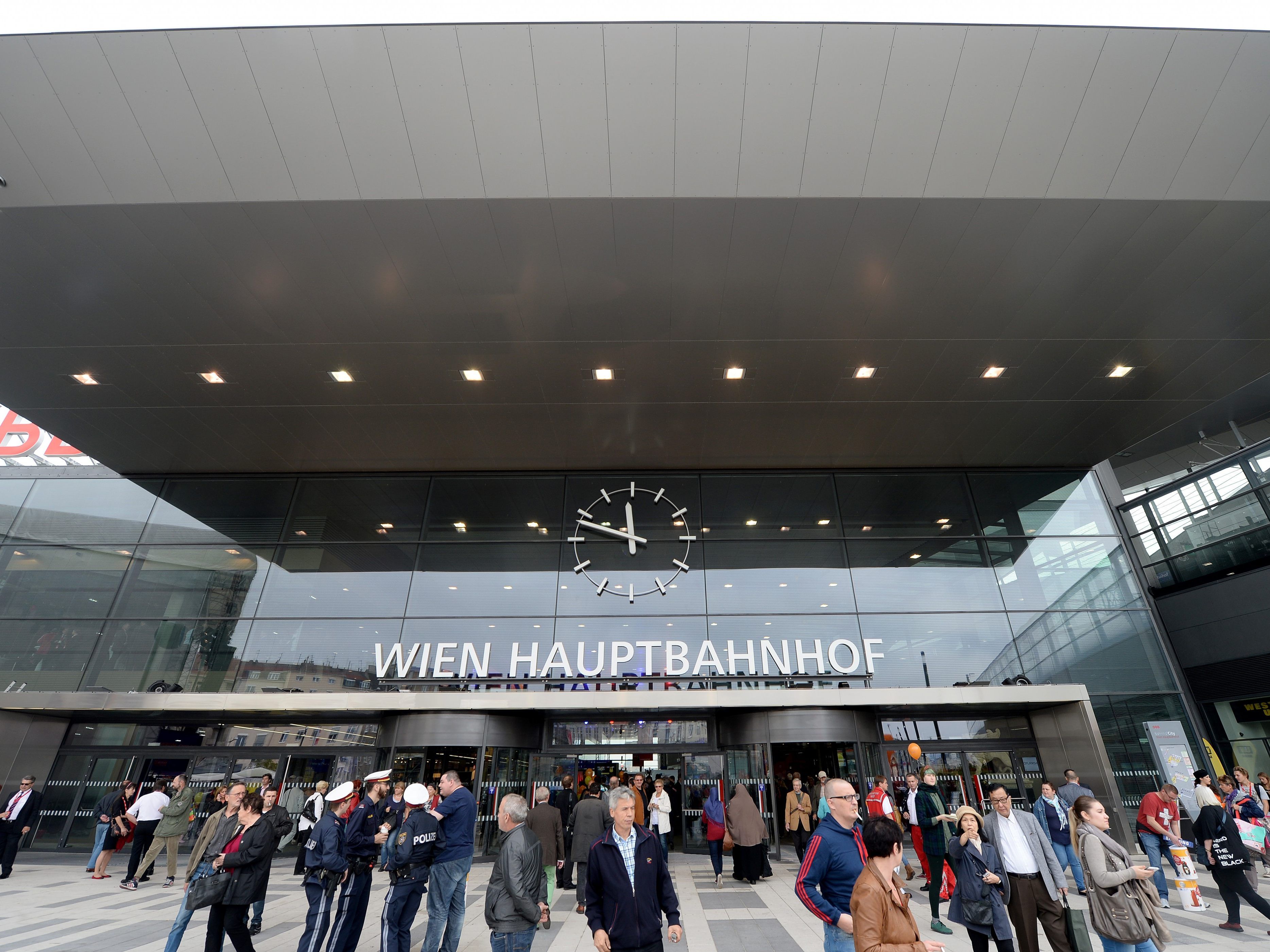 Der Wiener Hauptbahnhof belegte in der Umfrage den ersten Platz. Der Wiener Hauptbahnhof belegte in der Umfrage den ersten Platz.