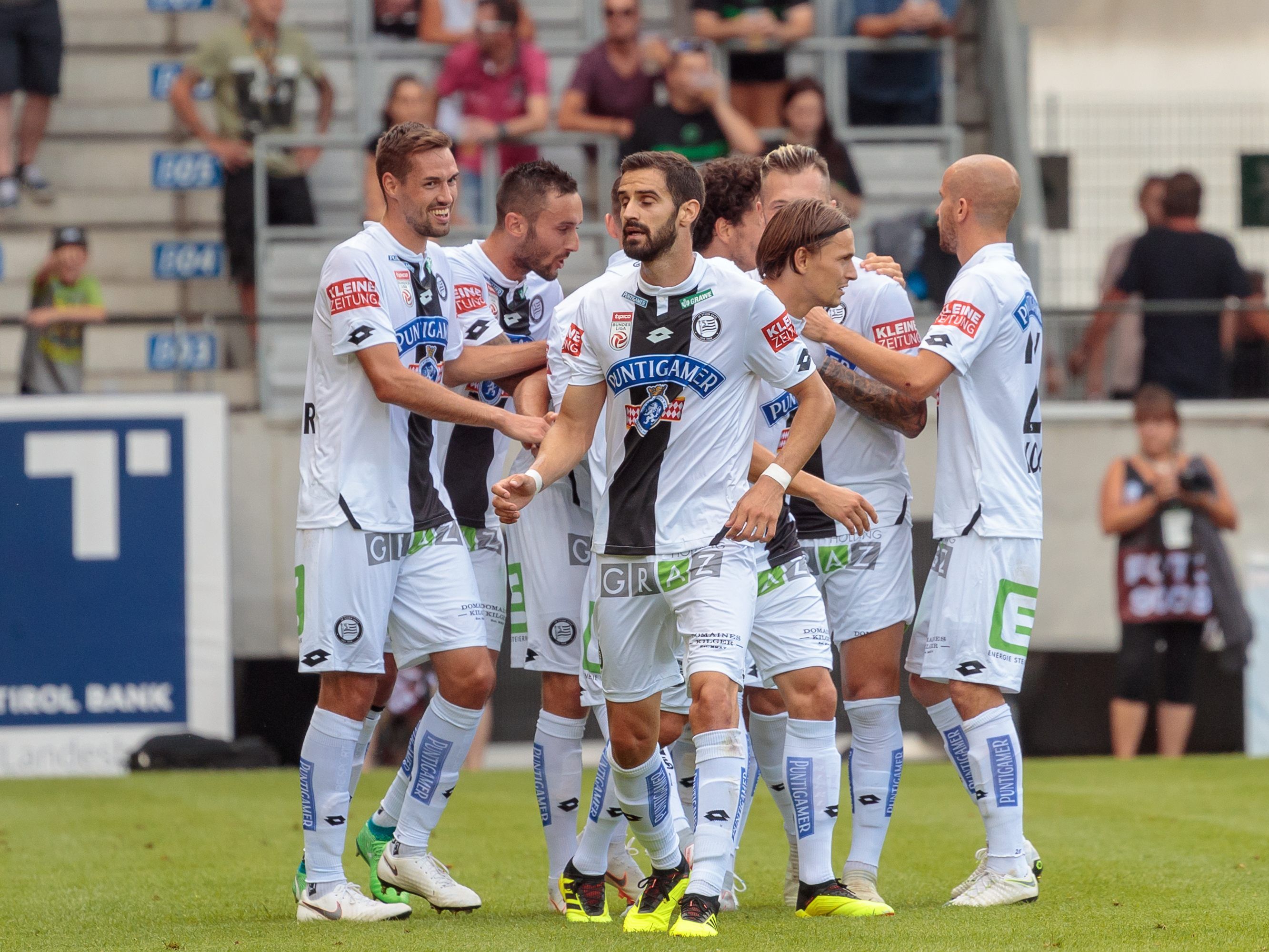 LIVE-Ticker zum Spiel SKN St. Pölten gegen Sturm Graz ab 17.00 Uhr.