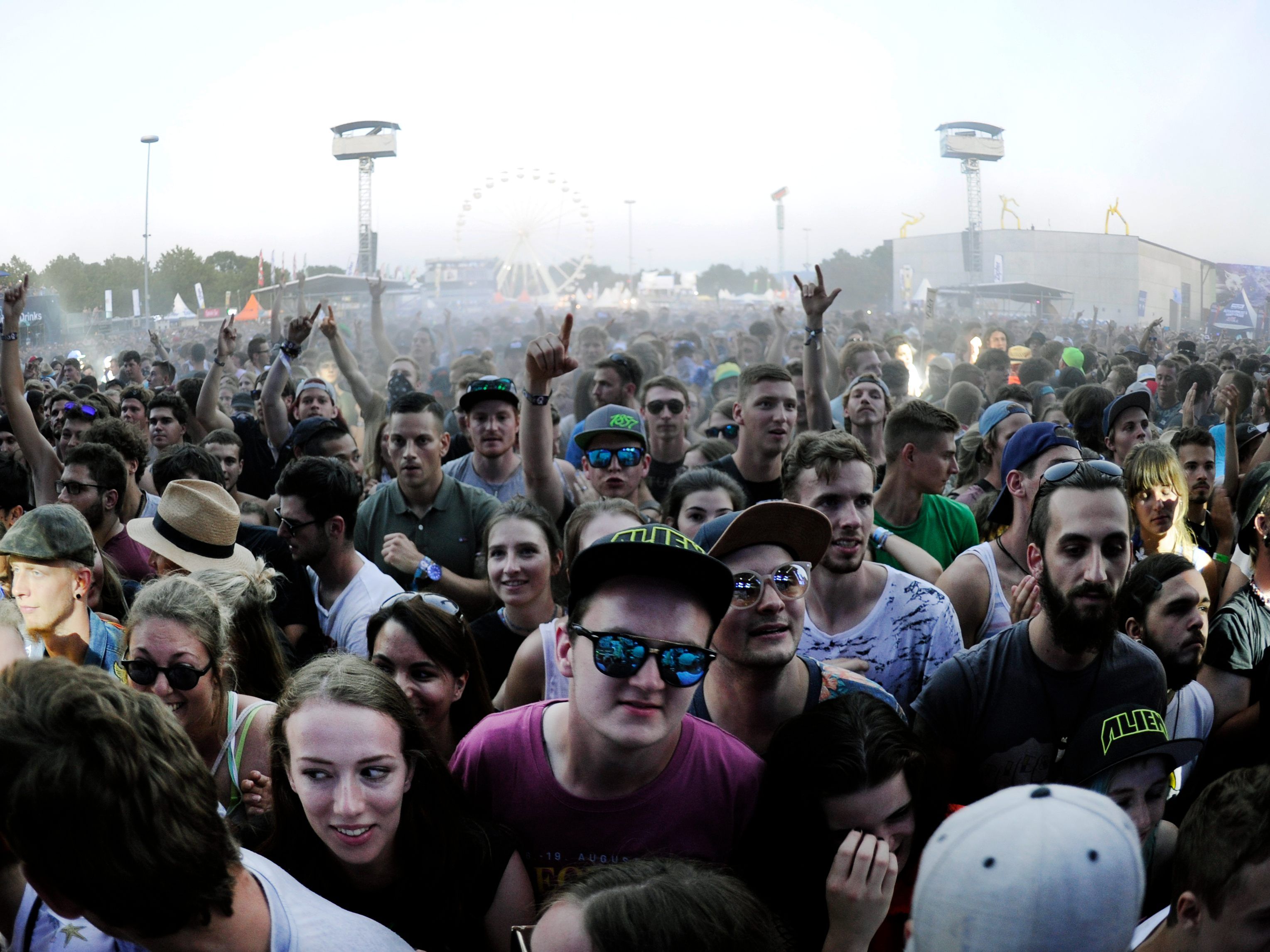 Die Besucher des Frequency-Festivals lauschten am Nachmittag Hip-Hop.