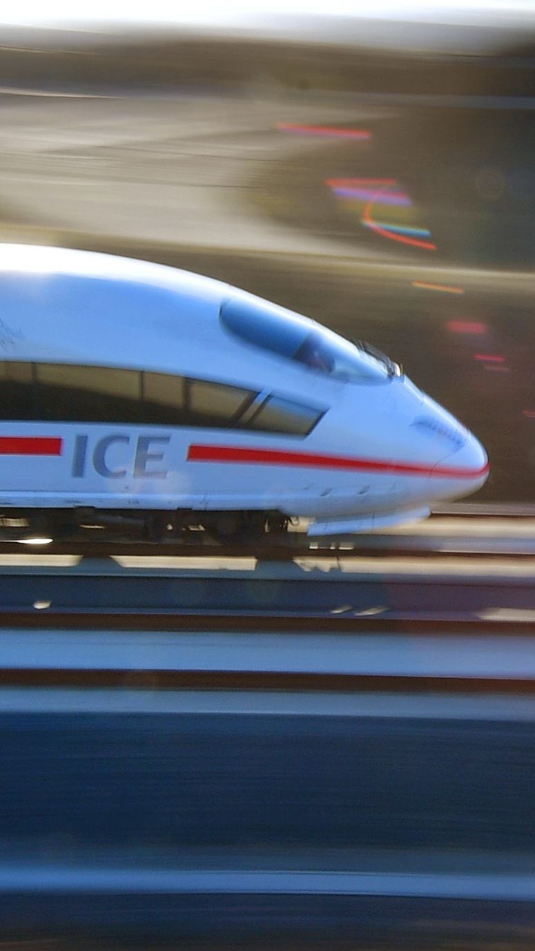 In einem deutschen ICE-Zug, der am Weg Richtung Wien war, gab es eine Rauchentwicklung.
