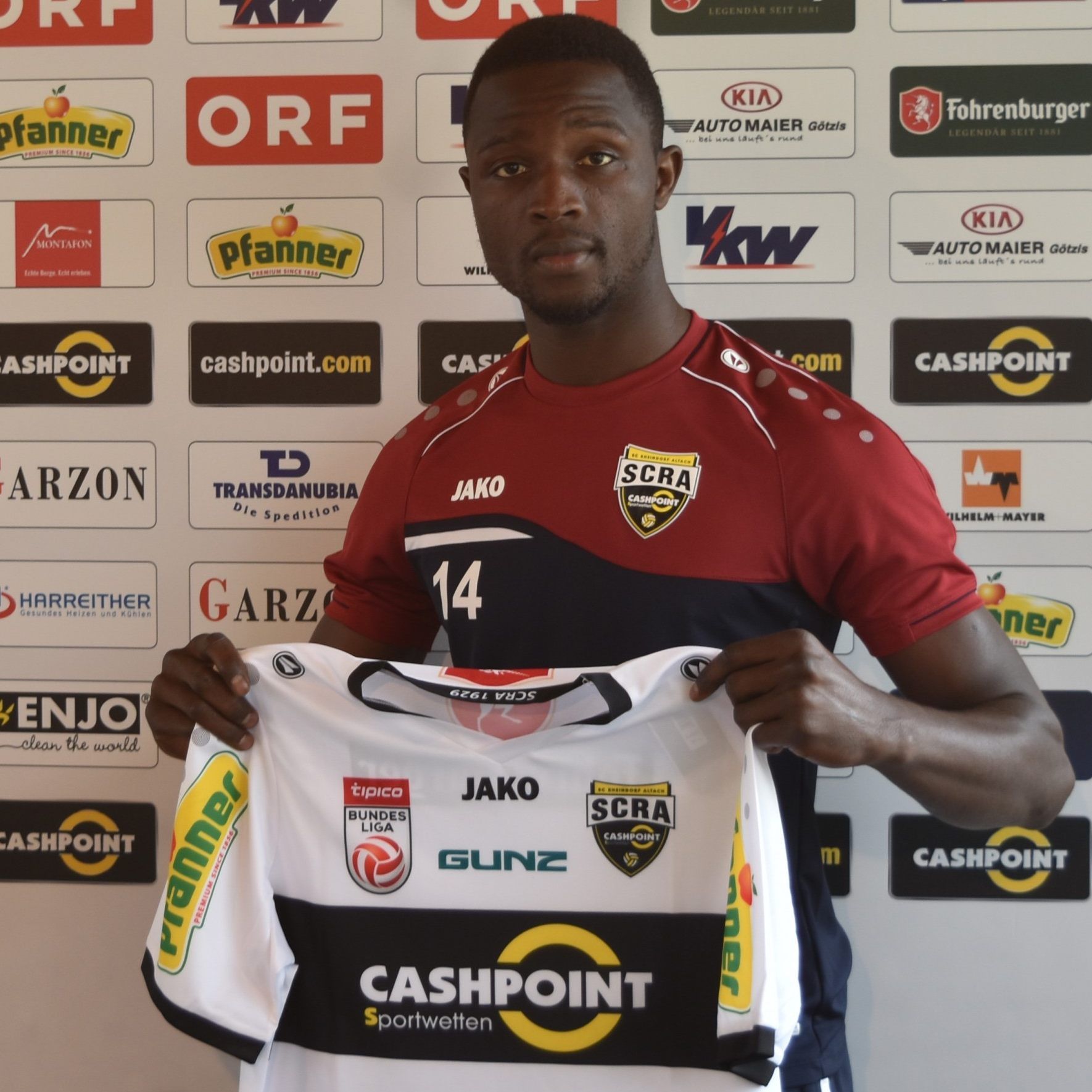 Neuer Stürmer Brian Mwila - Trainer Grabherr will "nach einer gewissen Eingewöhnungszeit relativ bald auf ihn setzen"