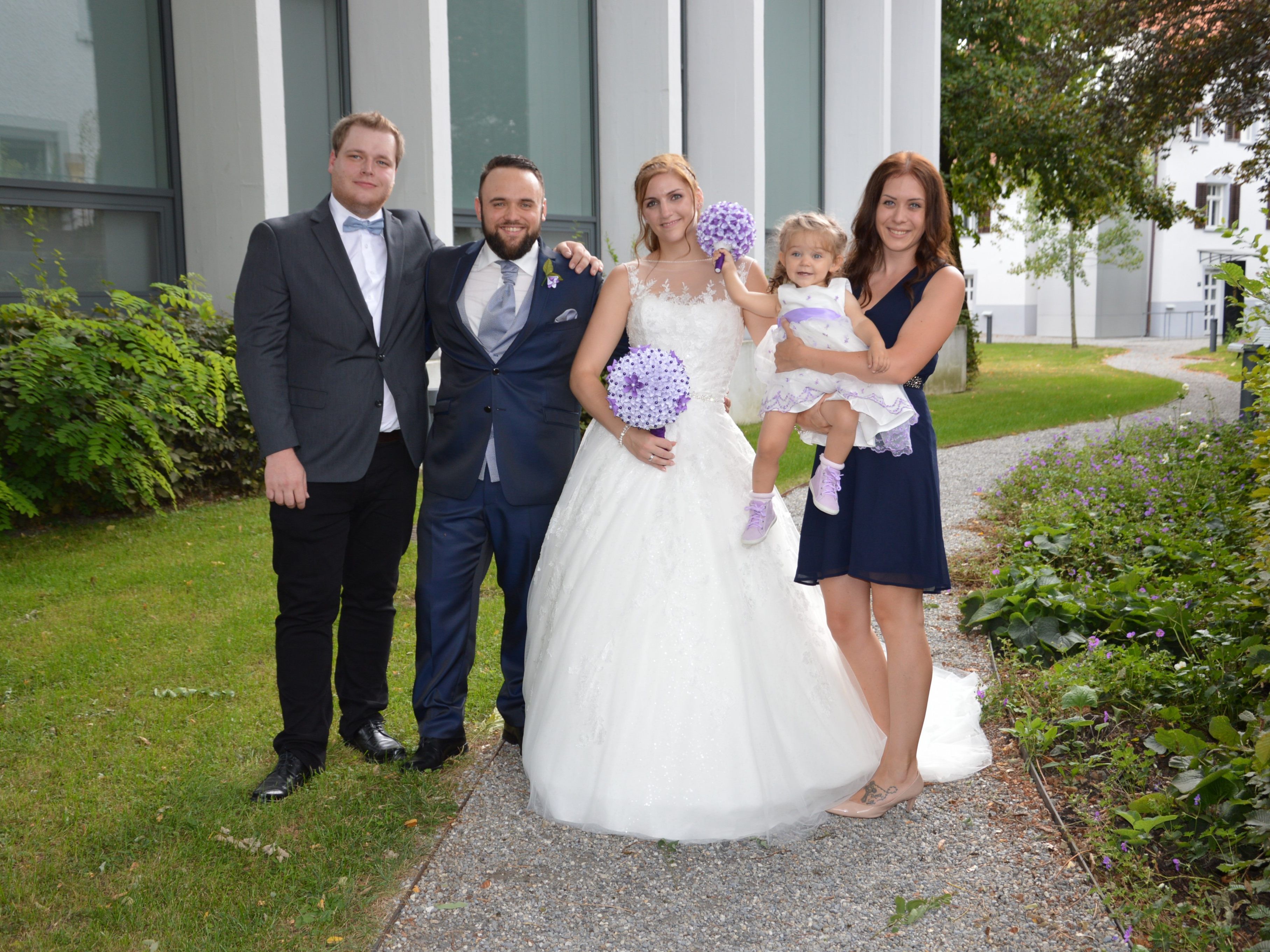 Deborah Matzer und Sandro Loos haben geheiratet.