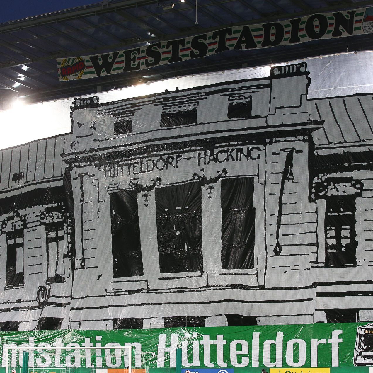 Viele der Slovan-"Fans" schafften es gestern gar nicht erst in Stadion.