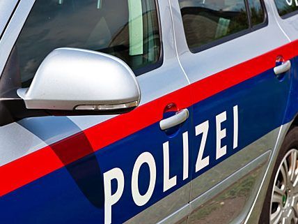 Die ertappte Ladendiebin verletzte eine Polizistin mit einem Biss in den Oberarm.