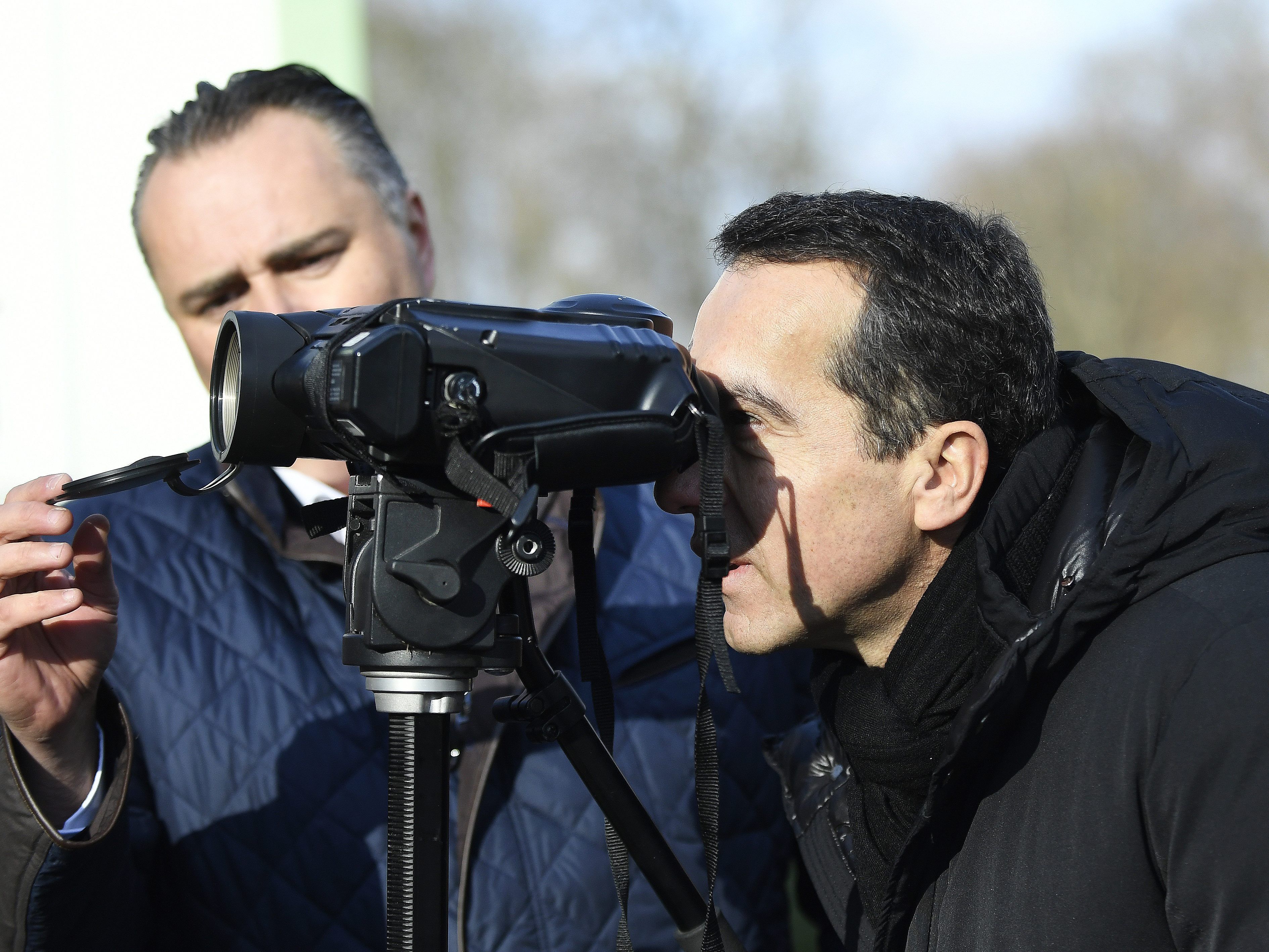 Wer hat bei der SPÖ den Durchblick? Hans Peter Doskozil oder Christian Kern (r.)? Wer hat bei der SPÖ den Durchblick? Hans Peter Doskozil oder Christian Kern (r.)?