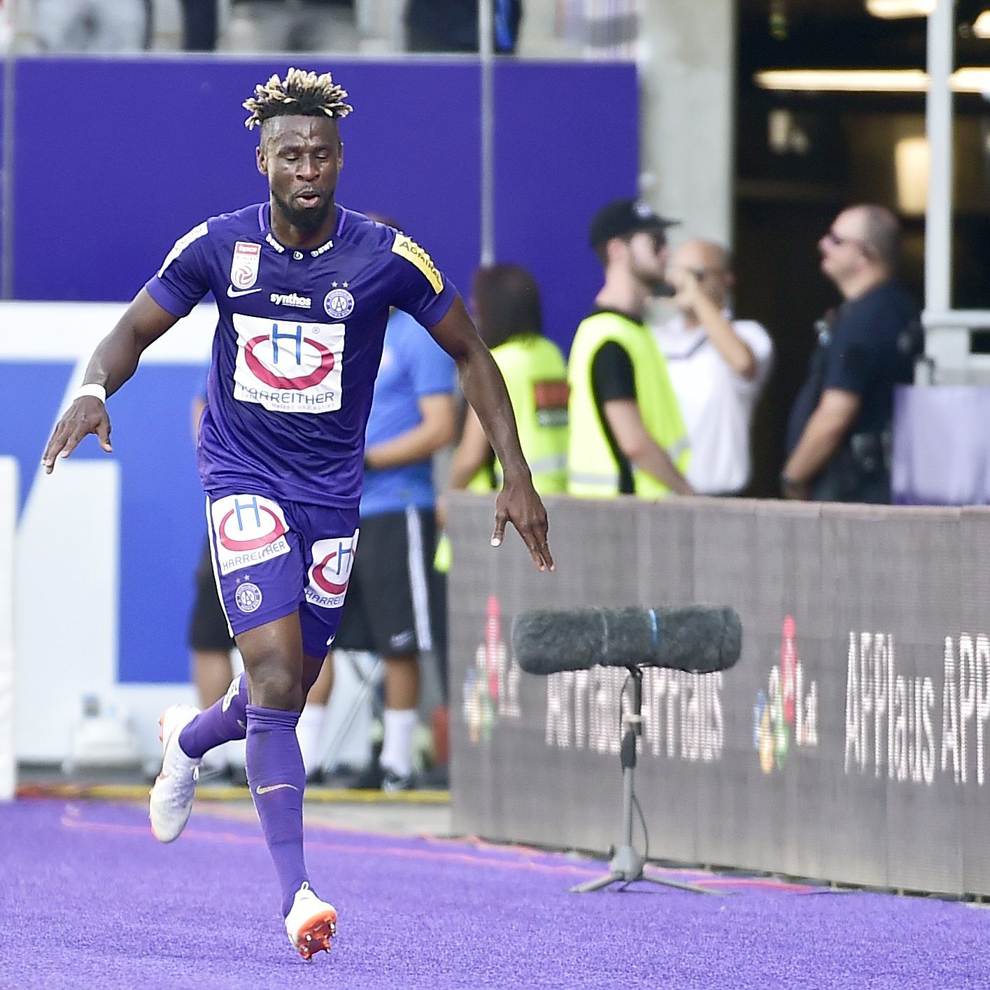 LIVE-Stream und TV-Übertragung zum Match SKN St. Pölten gegen Austria Wien.