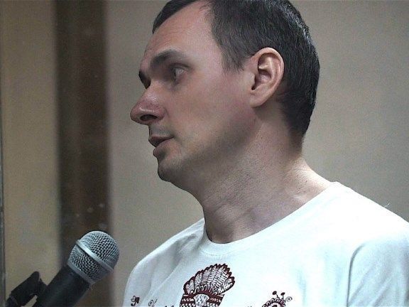 Auch der ukrainische Regisseur Oleg Senzow befindet sich im Hungerstreik. Auch der ukrainische Regisseur Oleg Senzow befindet sich im Hungerstreik.