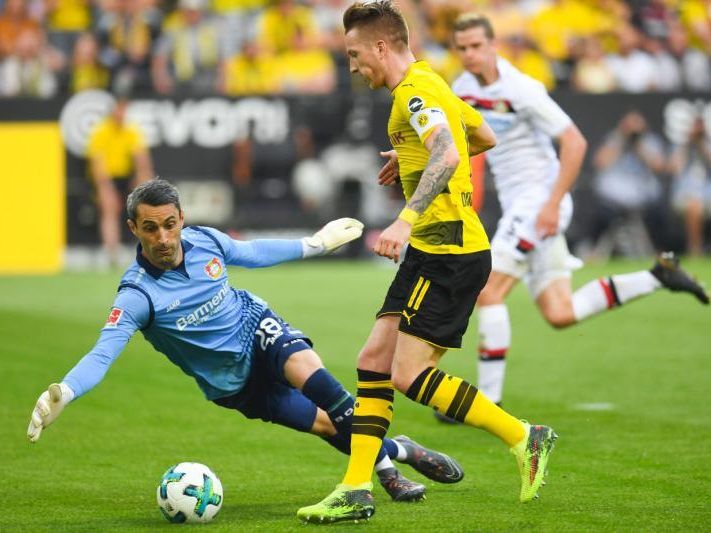 Özcan zeichnete sich durch einige Paraden aus Özcan zeichnete sich durch einige Paraden aus