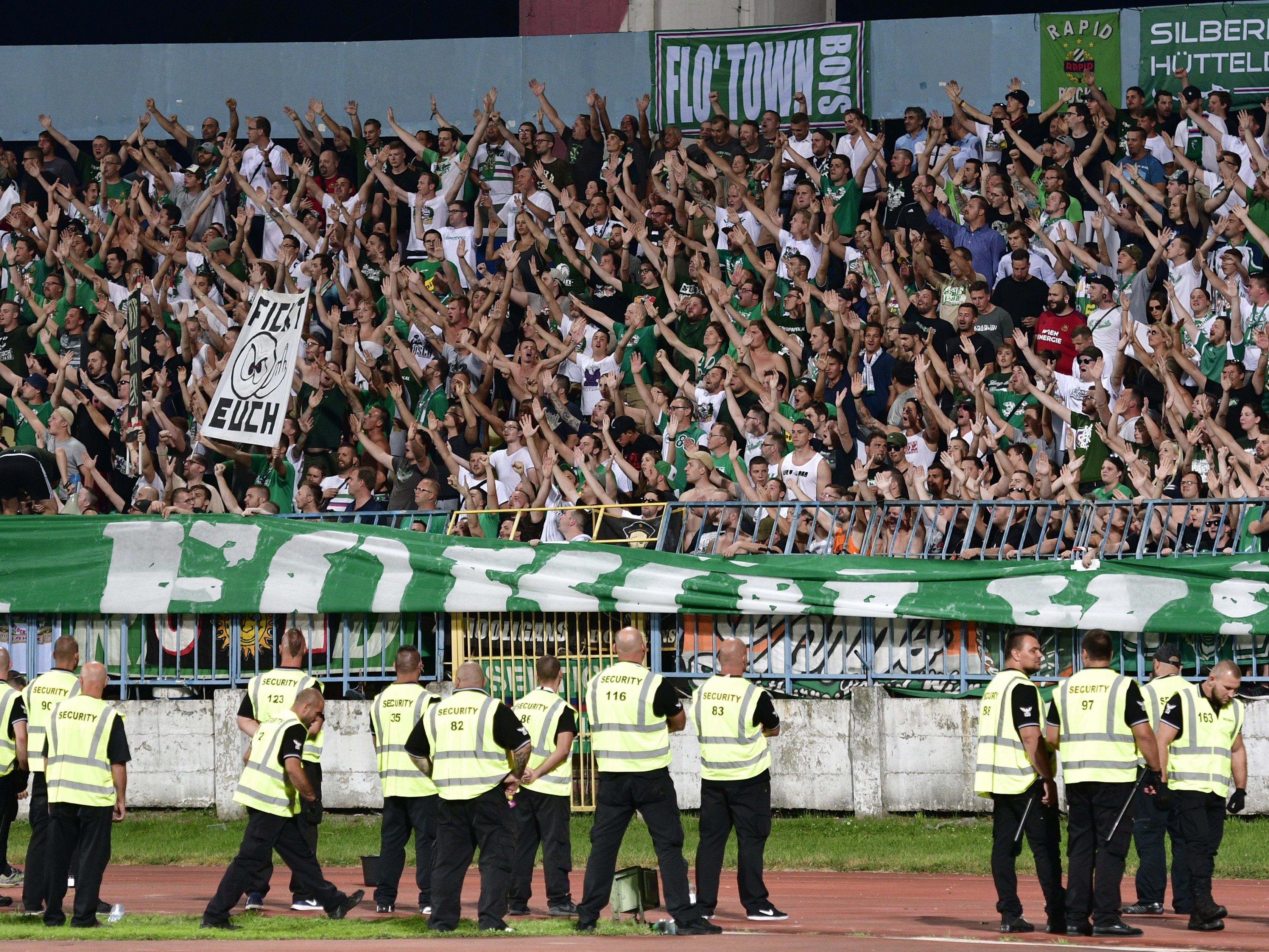 Rapid und Austria weisen die Vorwürfe entschieden zurück. Rapid und Austria weisen die Vorwürfe entschieden zurück.