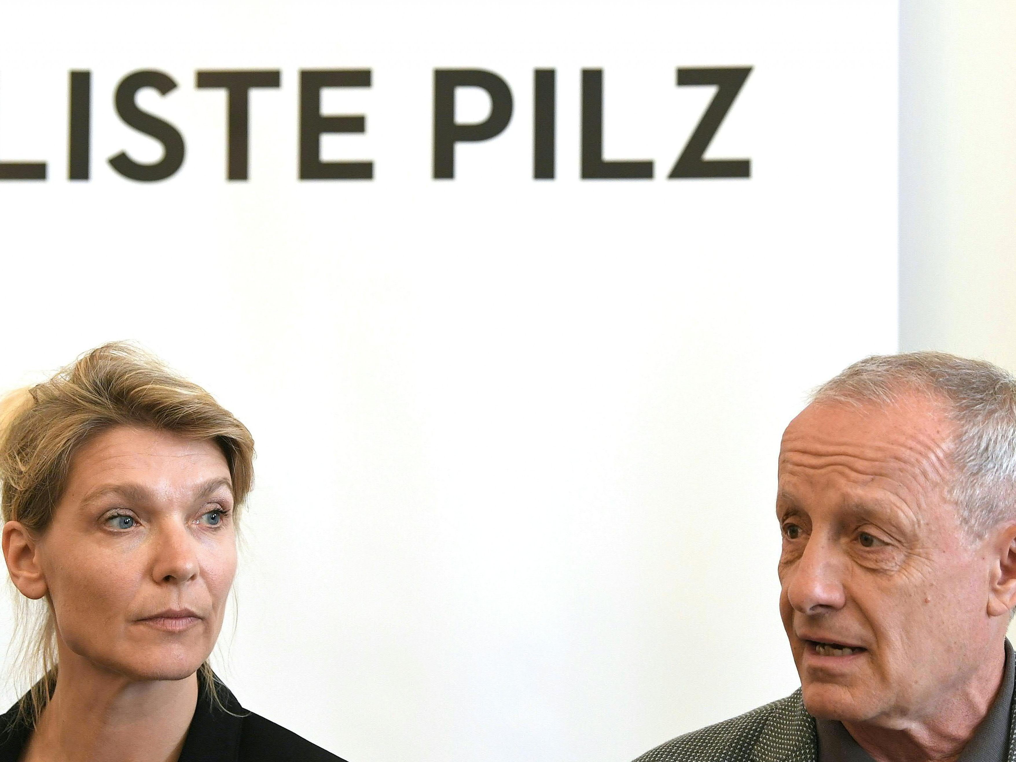 Maria Stern gab ihren Platz im Nationalrat für Peter Pilz auf. Maria Stern gab ihren Platz im Nationalrat für Peter Pilz auf.