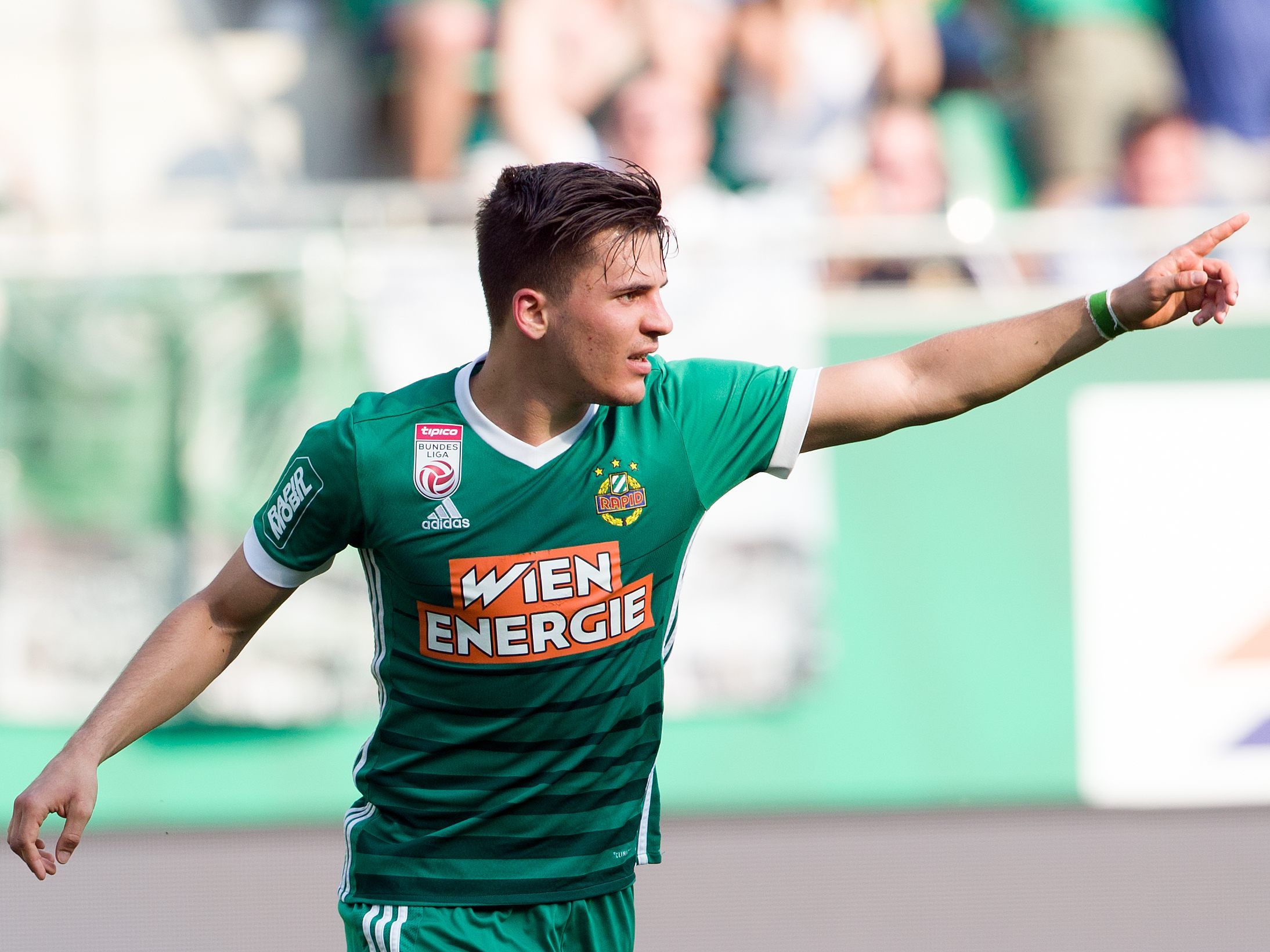 Thomas Murg spielt in seiner bereits 3. Saison bei Rapid Wien. Thomas Murg spielt in seiner bereits 3. Saison bei Rapid Wien.