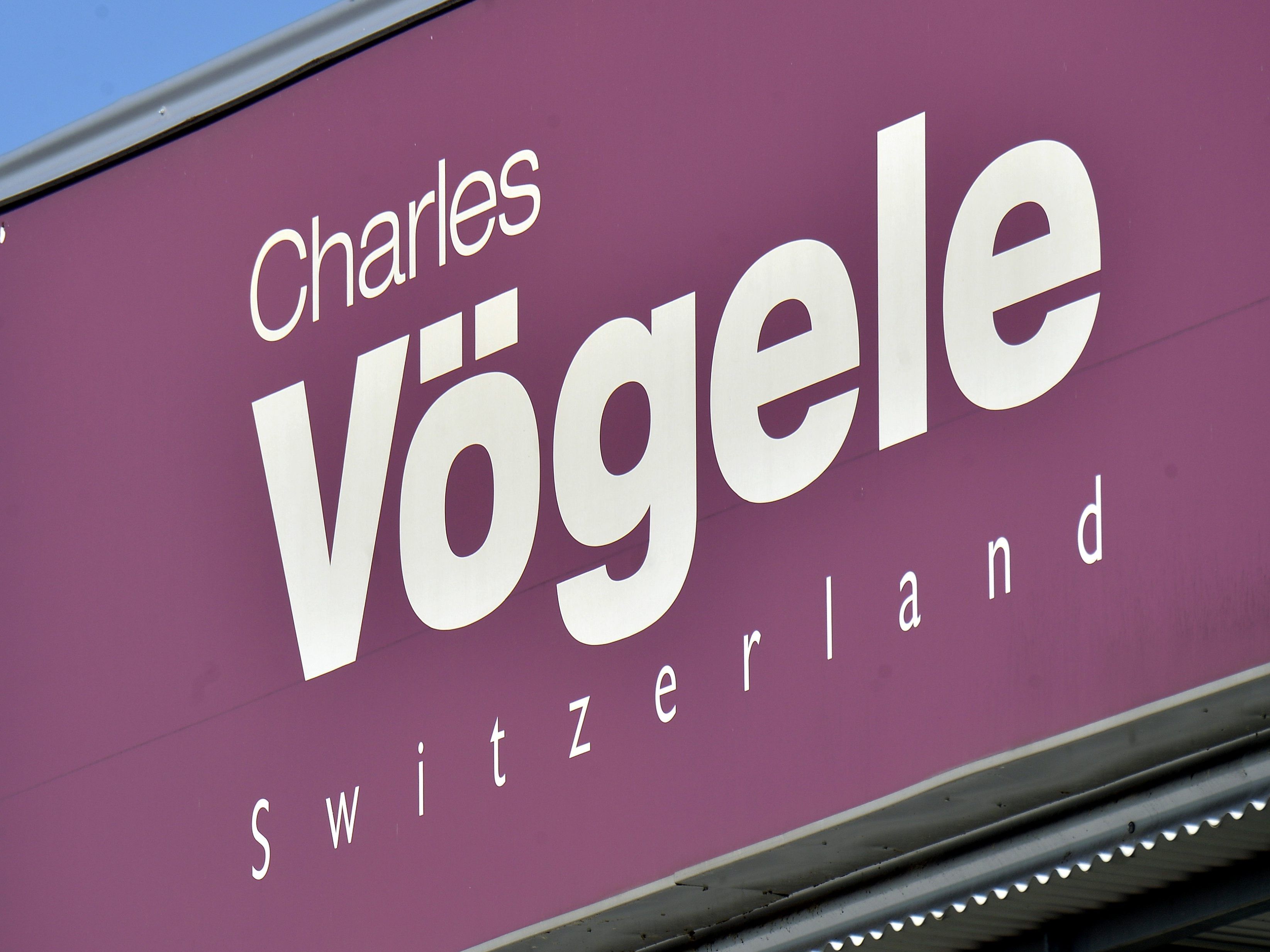 Vögele wurde gerettet. Vögele wurde gerettet.