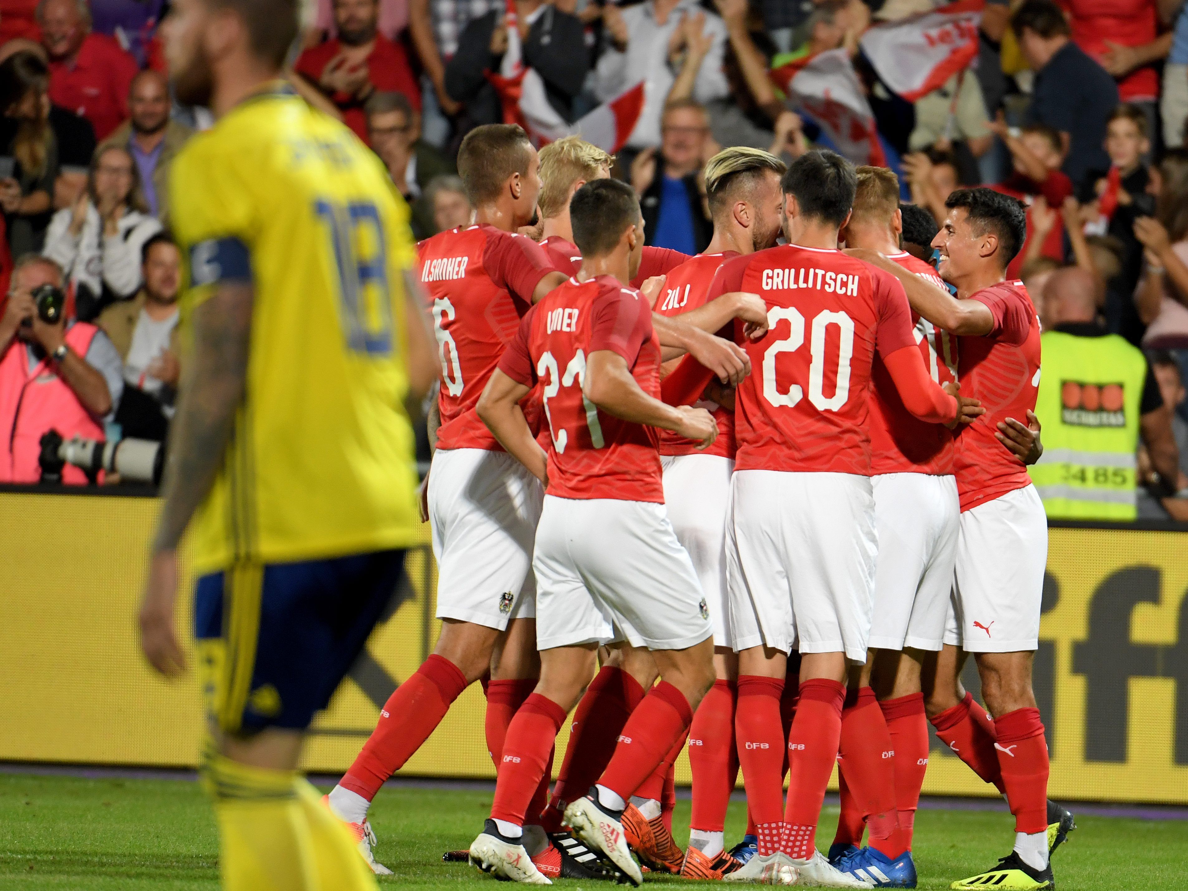 Österreich gewinnt das Testmatch gegen Schweden mit 2:0. Österreich gewinnt das Testmatch gegen Schweden mit 2:0.