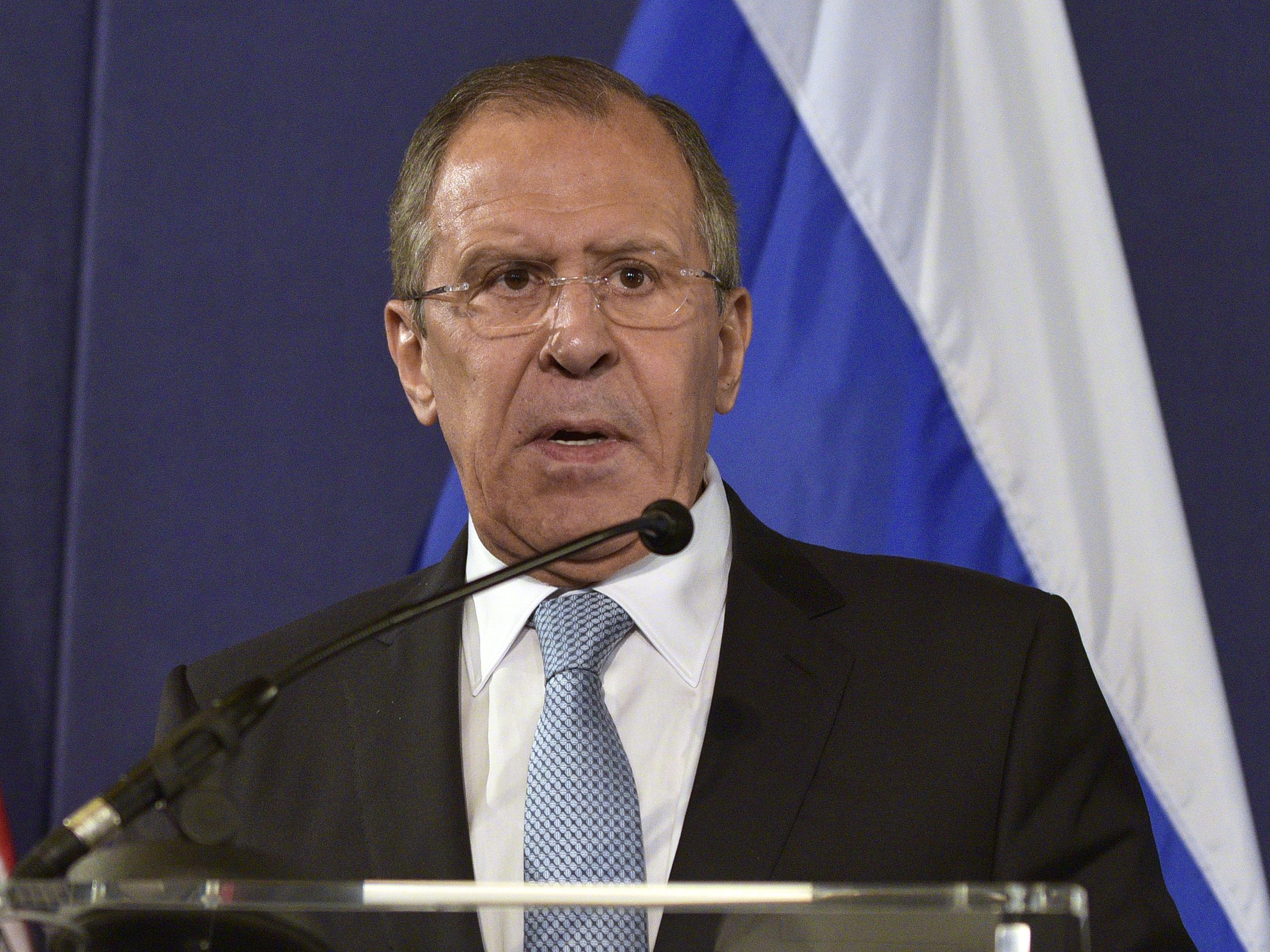 Russischer Außenminister: EU soll sich antirussischen Sanktionen verweigern. Russischer Außenminister: EU soll sich antirussischen Sanktionen verweigern.