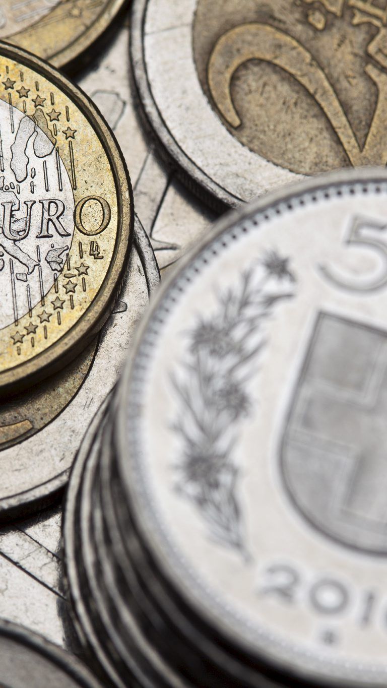 Franken ist "hoch bewertet", Lage am Devisenmarkt fragil.