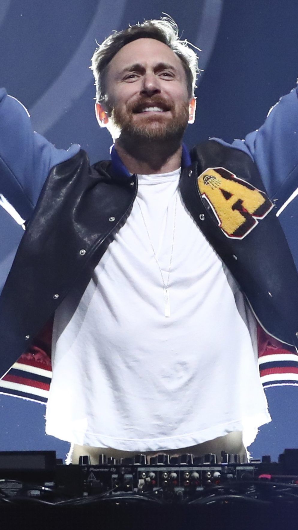 David Guetta auf der Bühne.