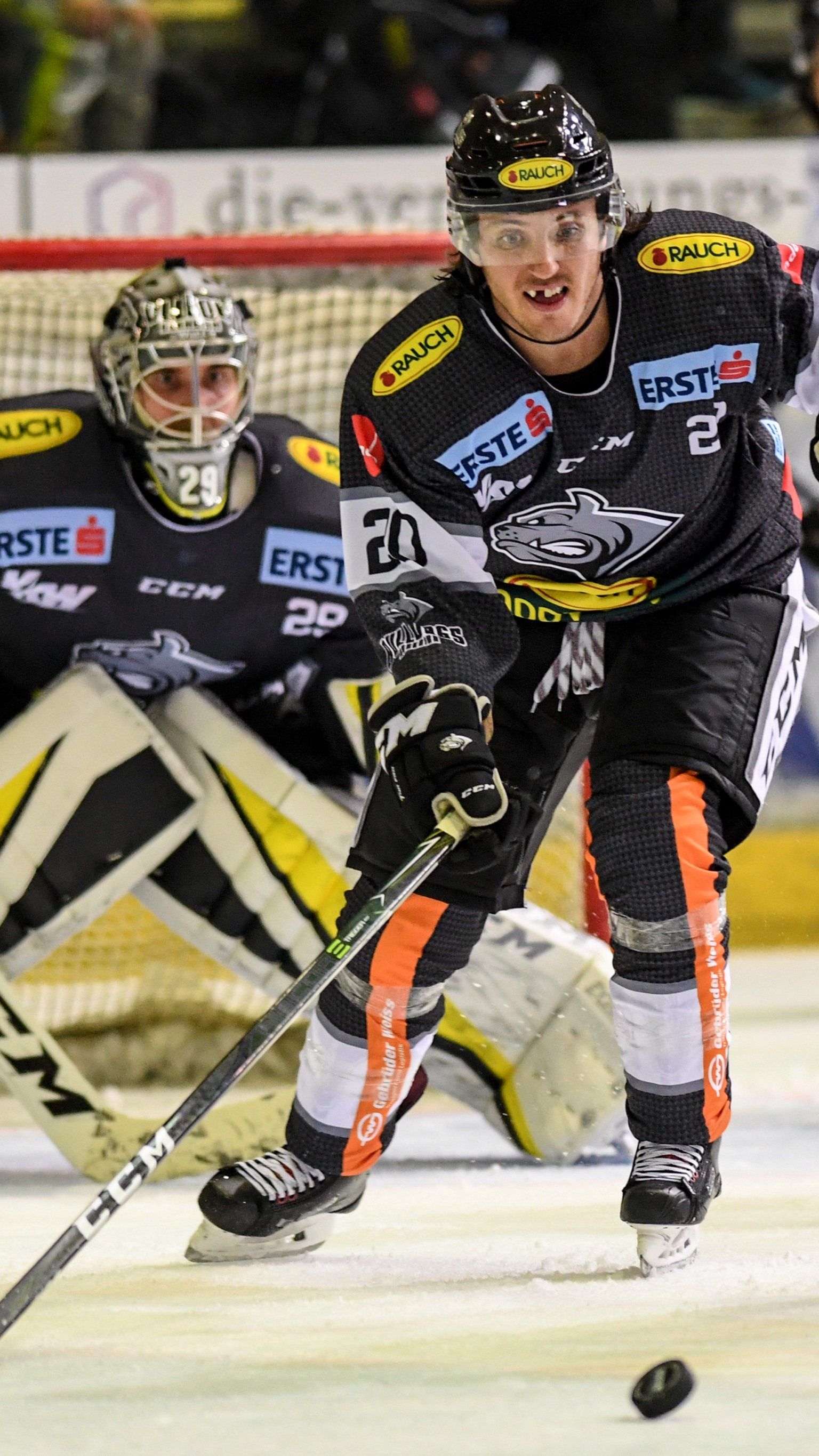 Torhüter Rinne war einer der Garanten für den heutigen Erfolg gegen Linz.