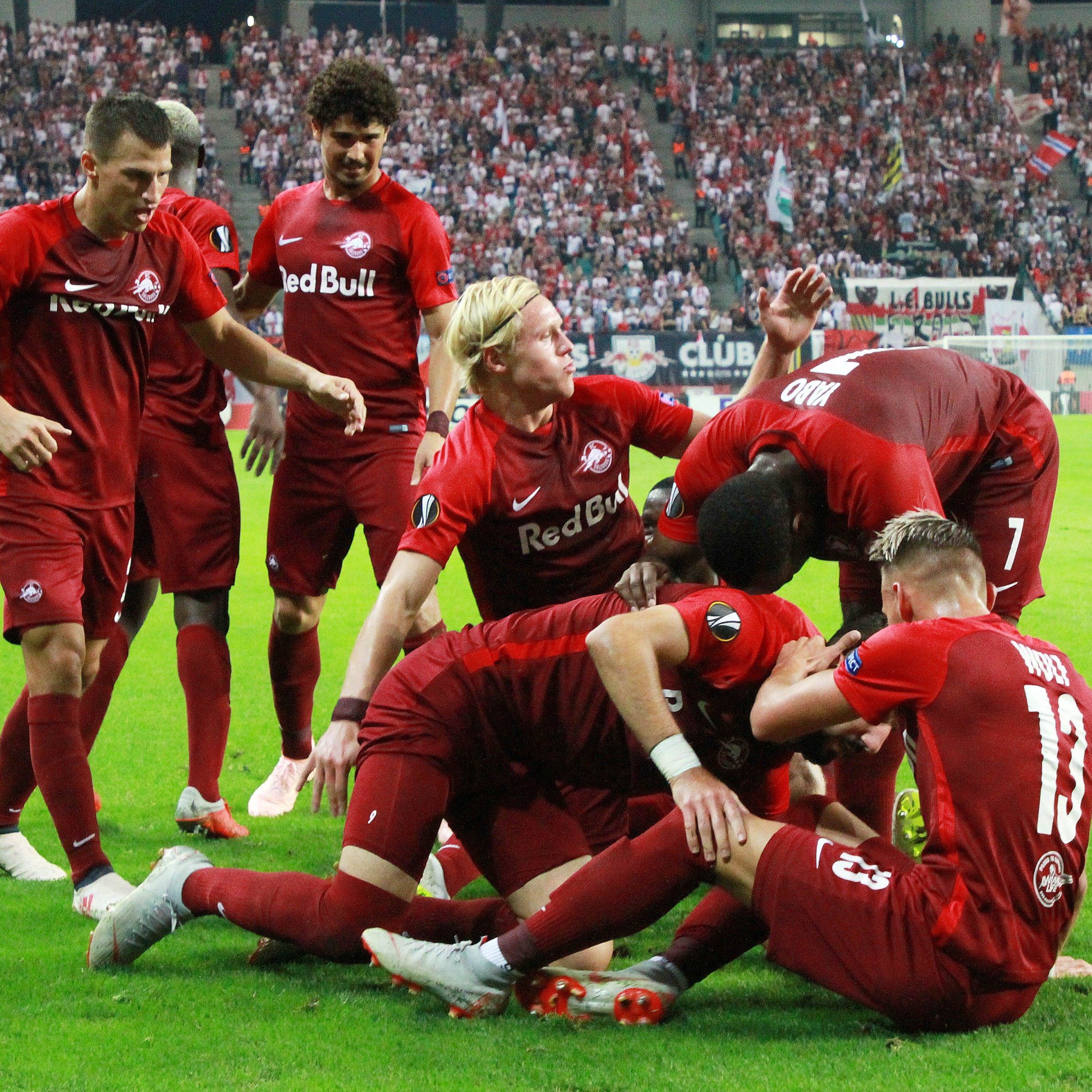 Die Salzburger jubelten am Ende über einen verdienten Sieg in Leipzig.