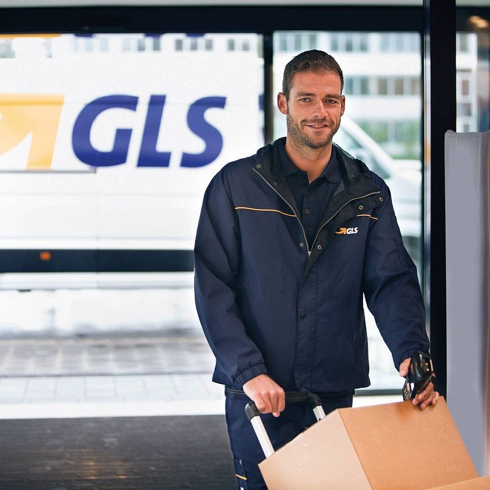 Der Paketdienstleister reagiert auf veränderte Marktbedingungen.