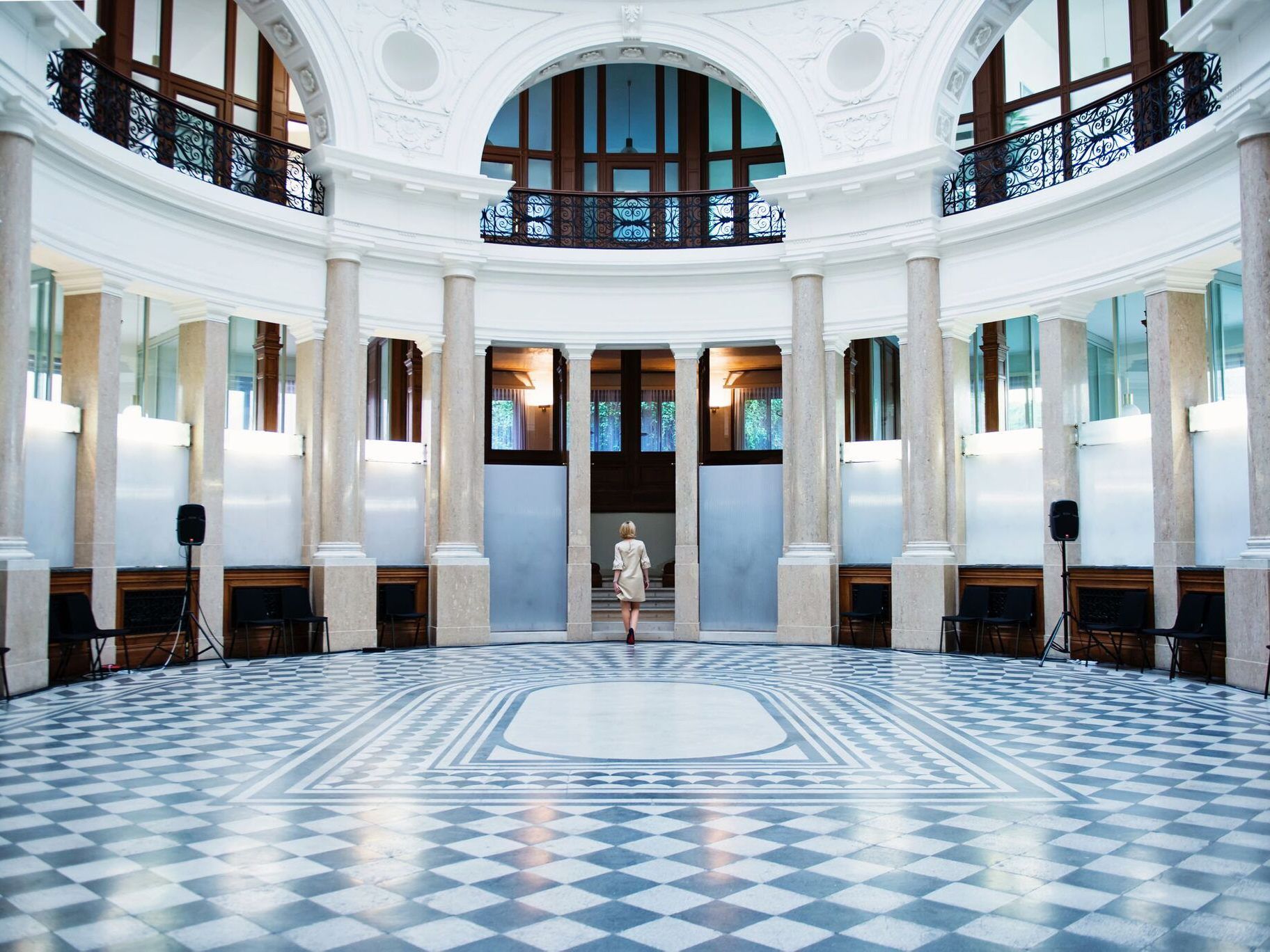 Stadtfueherungen mit Elisabeth Wolf in Wien erleben.