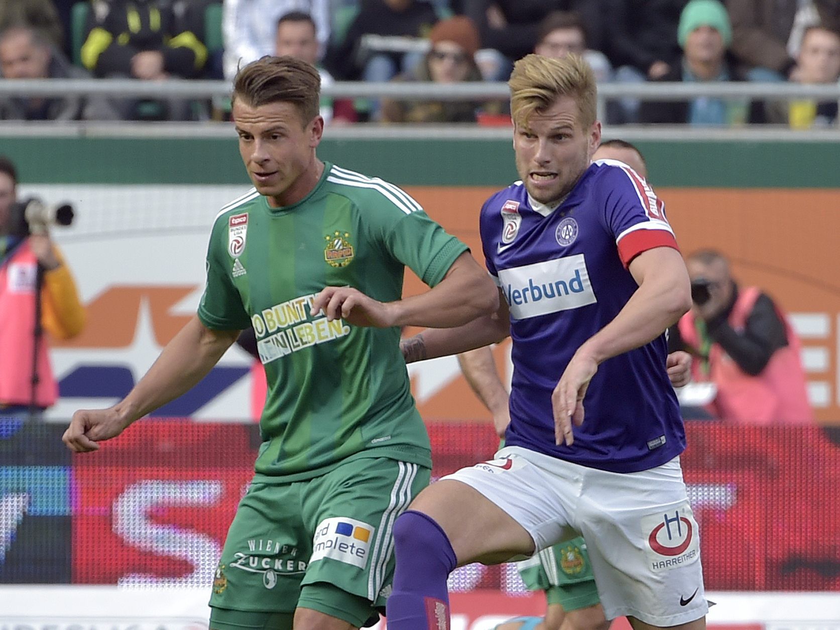 Austria-Kapitän Grünwald (r.) wittert gegen Rapid Wien eine Chance. Austria-Kapitän Grünwald (r.) wittert gegen Rapid Wien eine Chance.