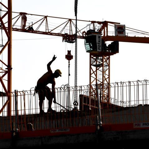 Wirtschaftsleistung stieg auf 369,9 Mrd. Euro