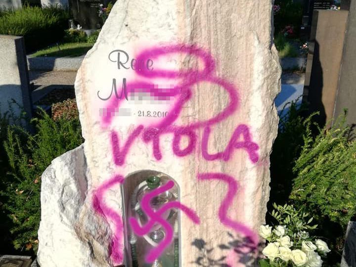 "Viola" deutet auf die Wiener Austria hin. Die Mutter hat die aber nicht in Verdacht.