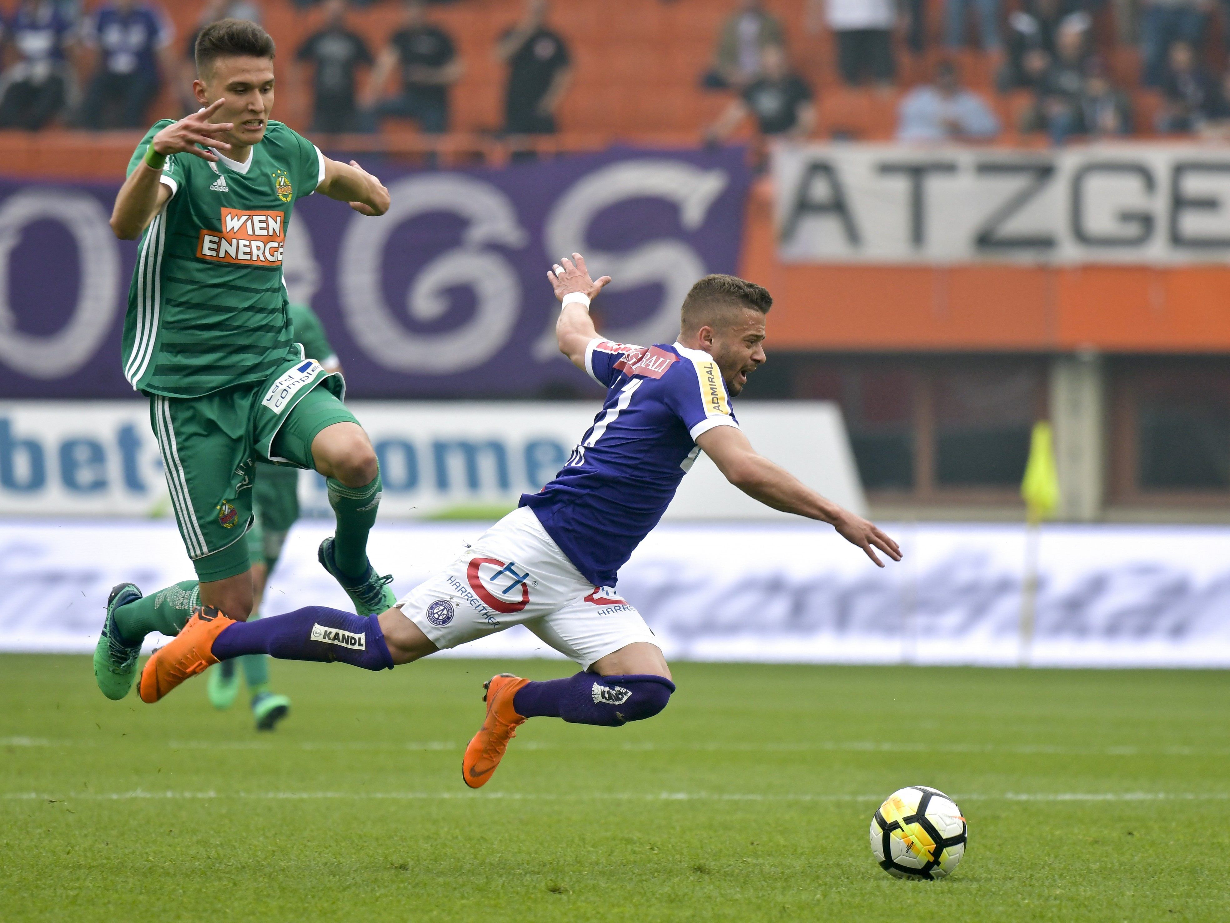 LIVE-Ticker zum Spiel Rapid Wien gegen Austria Wien ab 17.00 Uhr.