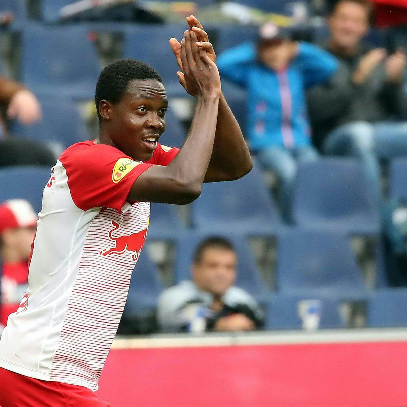 LIVE-Ticker zum Spiel SKN St. Pölten gegen Red Bull Salzburg ab 17.00 Uhr.