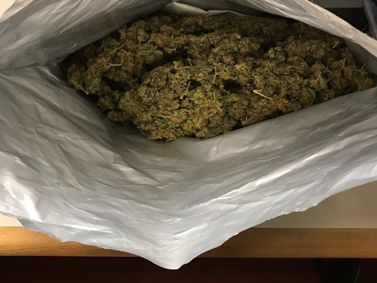 Bei dem Planquadrat in Wien-Döbling konnten 600 Gramm Mariuhana sichergestellt werden. Bei dem Planquadrat in Wien-Döbling konnten 600 Gramm Mariuhana sichergestellt werden.