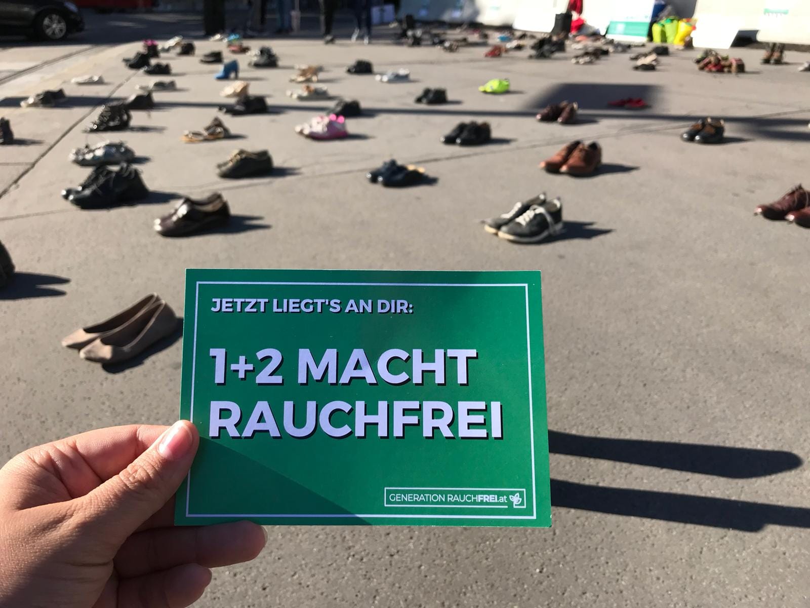 Die Aktion wirbt für das Volksbegehren am 1. Oktober. Die Aktion wirbt für das Volksbegehren am 1. Oktober.
