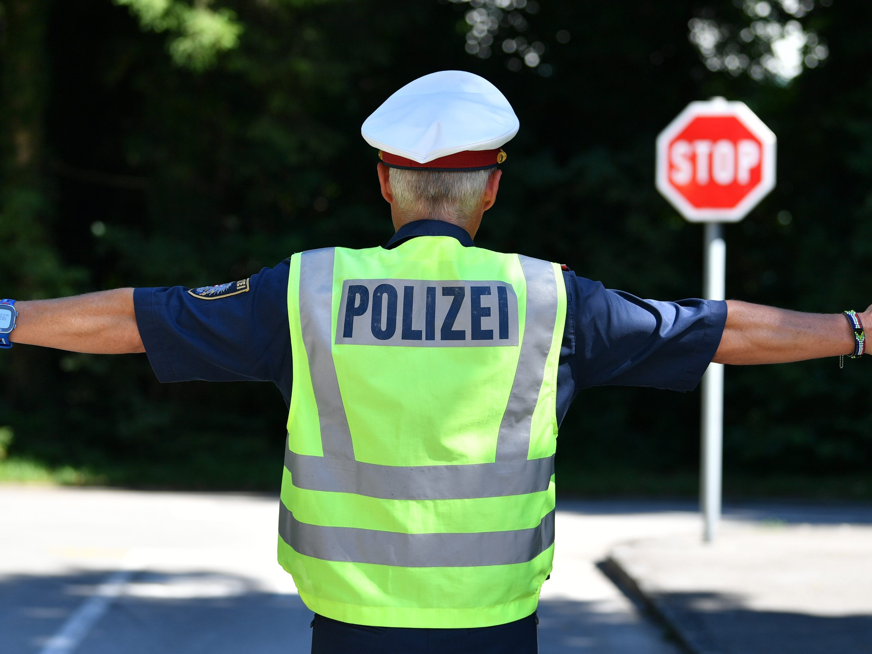 Die 32-Jährige missachtete in Wien-Brigittenau die Handzeichen des Polizisten.