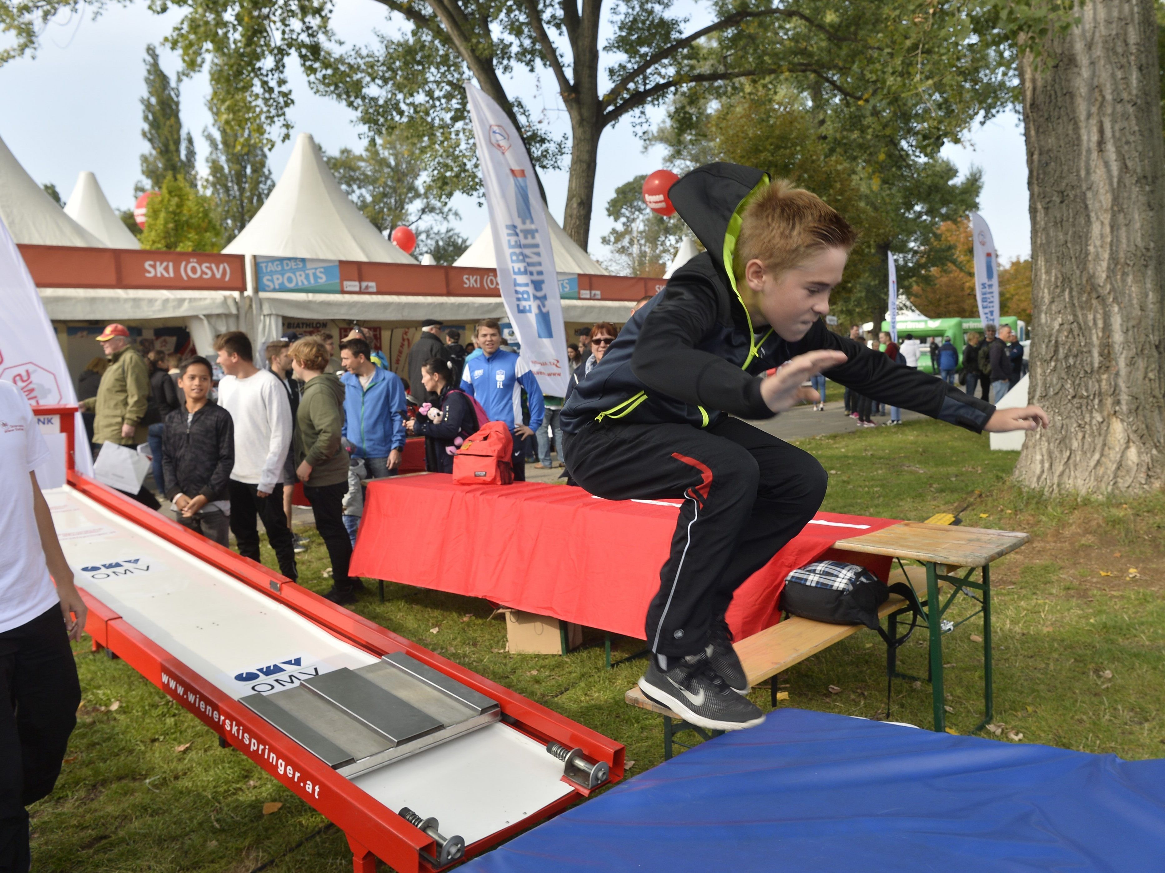 Beim Tag des Sports kann man in Wien so manche Sportart ausprobieren.