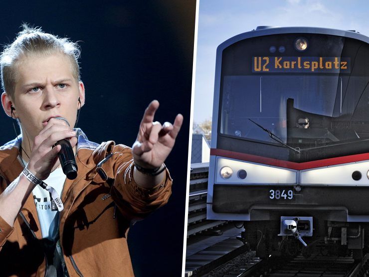 Thorsteinn Einarsson gibt ein Konzert in der Wiener U-Bahn.