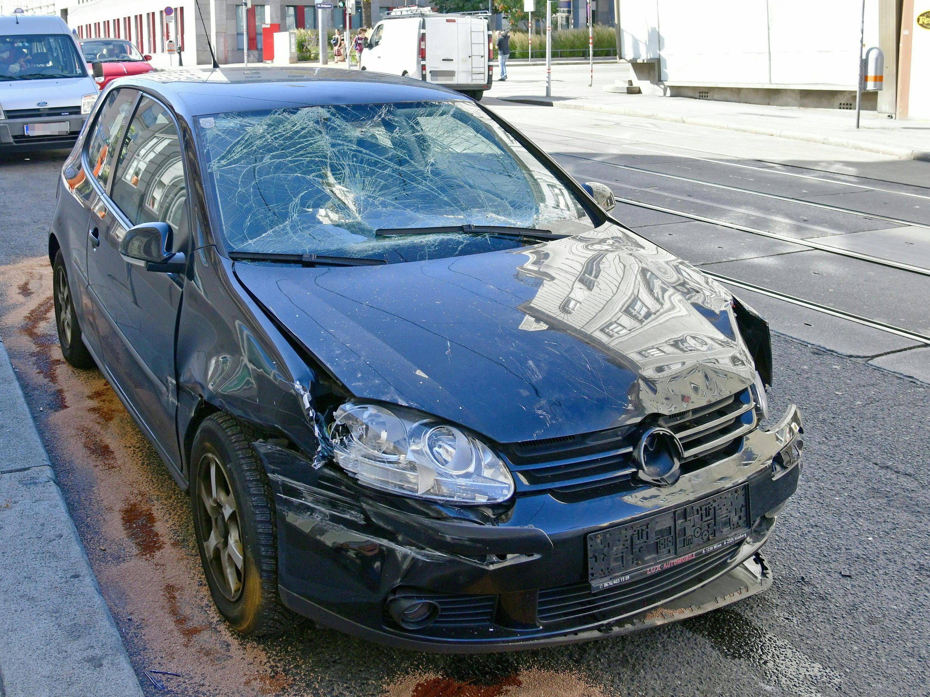 Bei dem Unfall in der Wattgasse wurden zwei Fußgänger schwer verletzt.