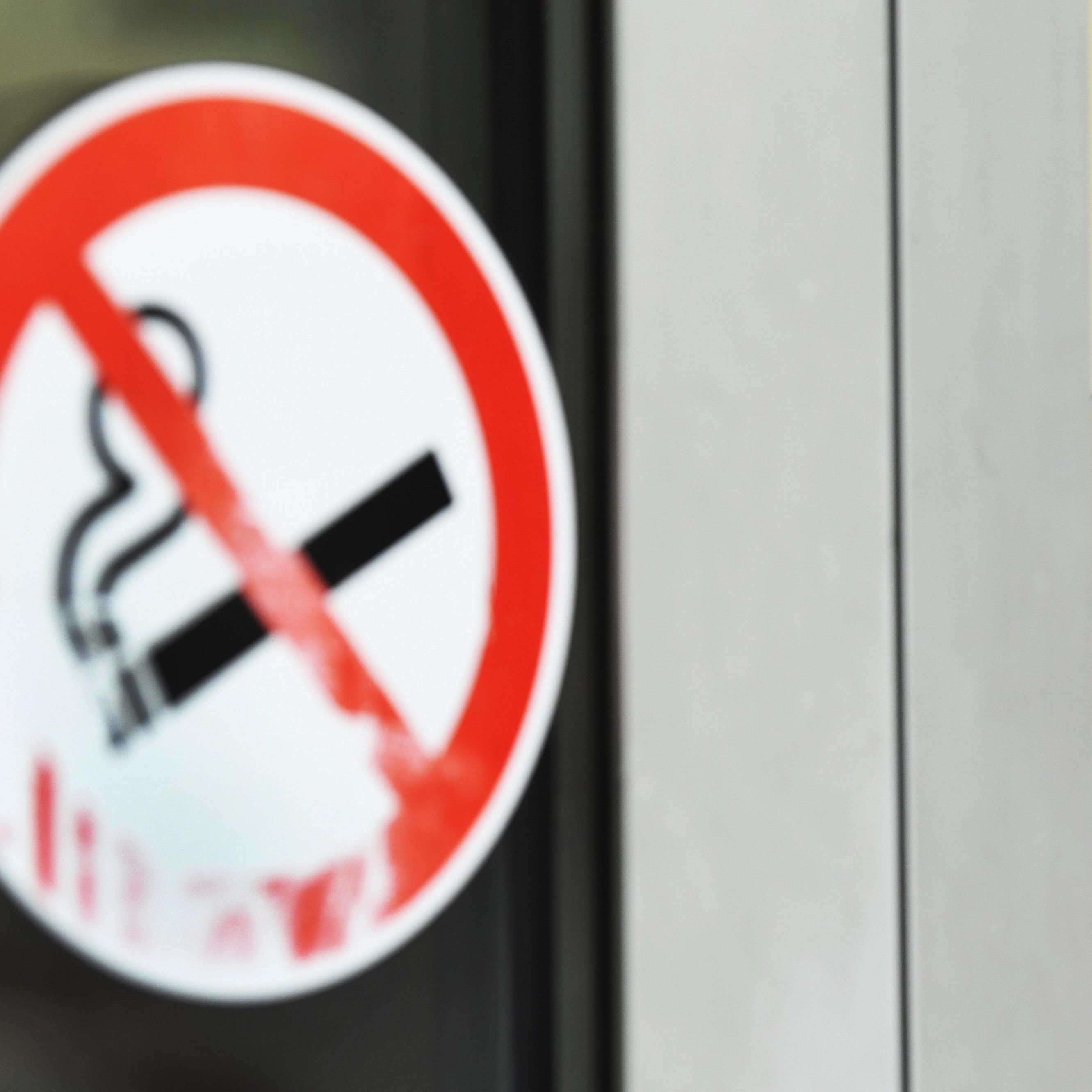 Bisher wurden 750.000 Unterschriften beim Volksbegehren Don´t smoke gesammelt.