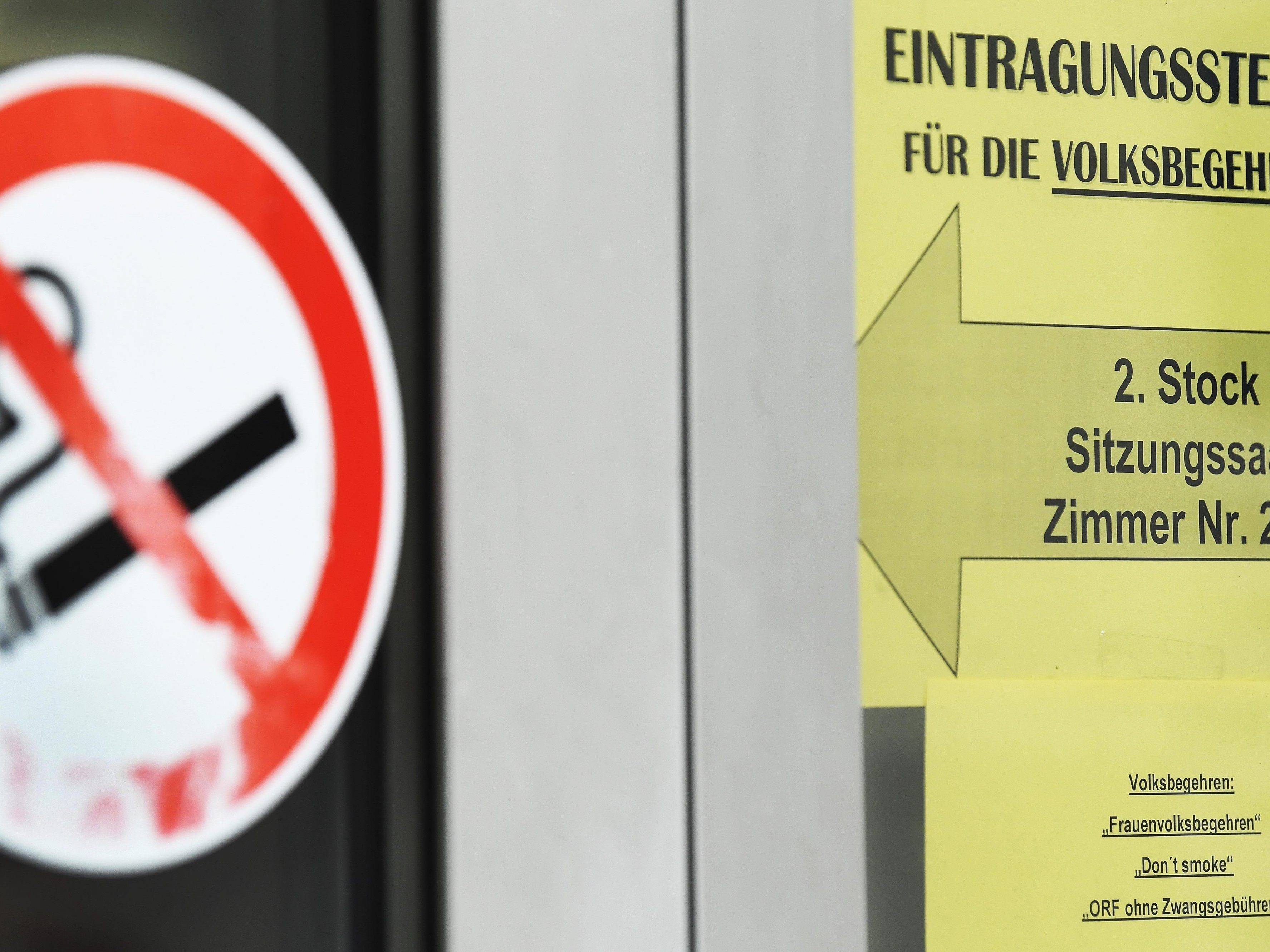 Bisher wurden 750.000 Unterschriften beim Volksbegehren Don´t smoke gesammelt.