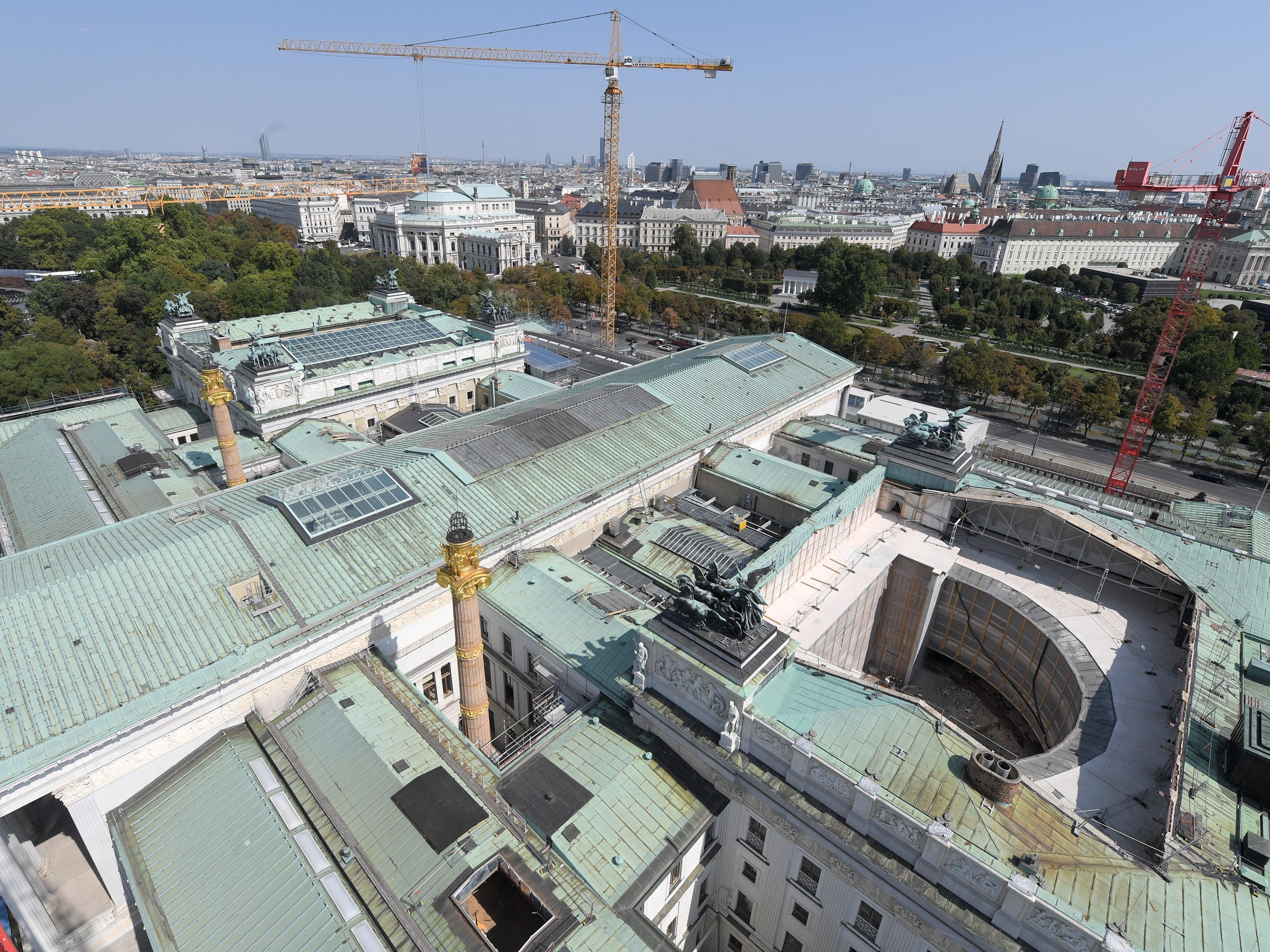 Am Mittwoch findet ein Probealarm auf der Baustelle des Parlaments statt. Am Mittwoch findet ein Probealarm auf der Baustelle des Parlaments statt.