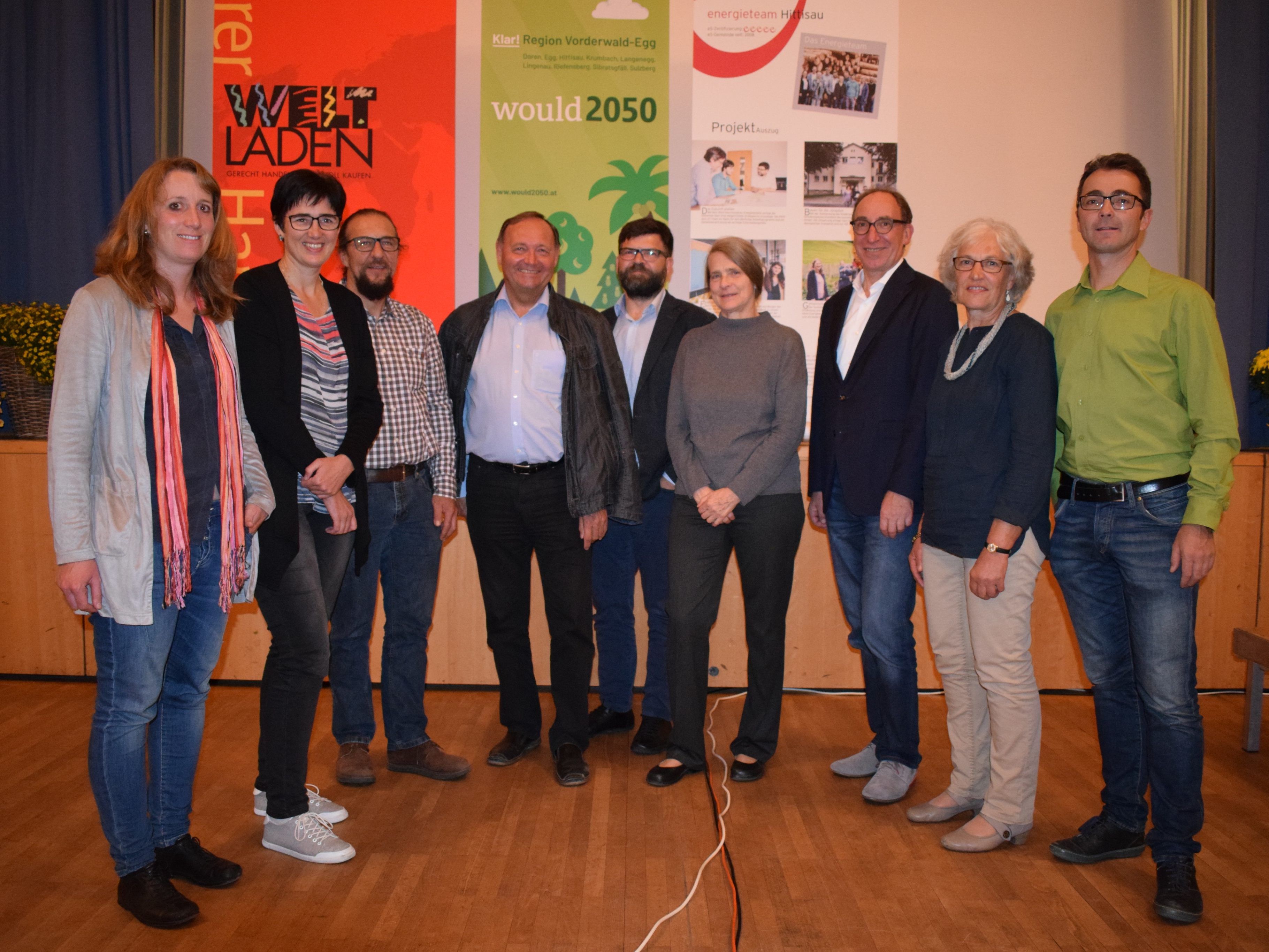 Organisatoren Carmen Willi, Dorothee Glöckle, Manfred Felder, Marlies Nenning und Christian Natter mit Bgm. Kurt Krottenhammer, Bgm. Gerhard Beer, Dr. Helga Kromp-Kolb und LR Johannes Rauch.